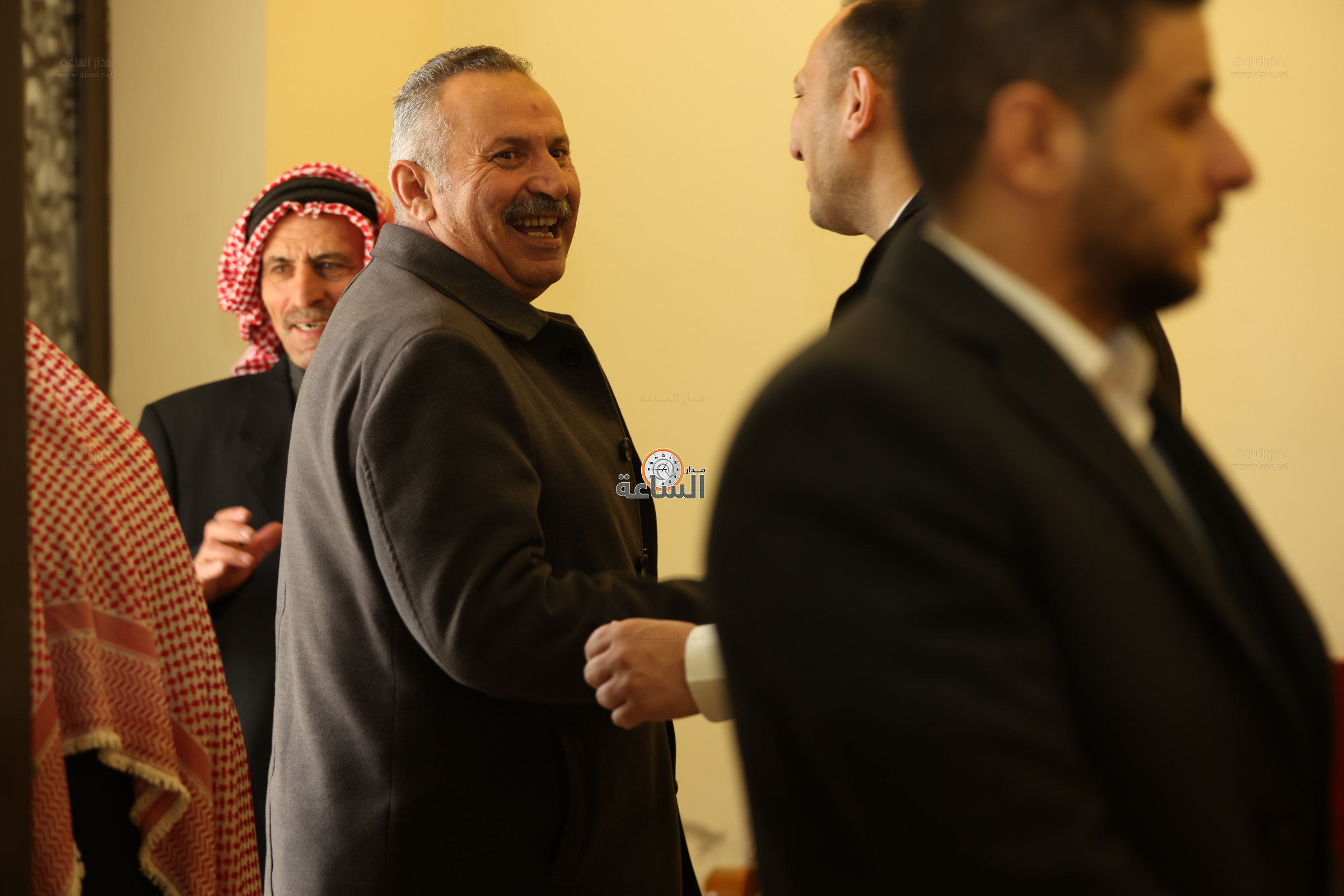 Madar Al-Saa Images 0.18424765496841533