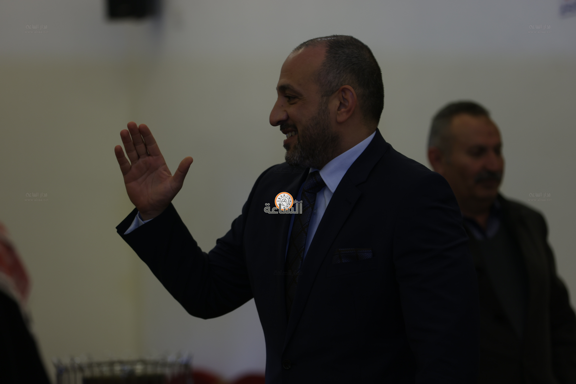 Madar Al-Saa Images 0.4829492423816041