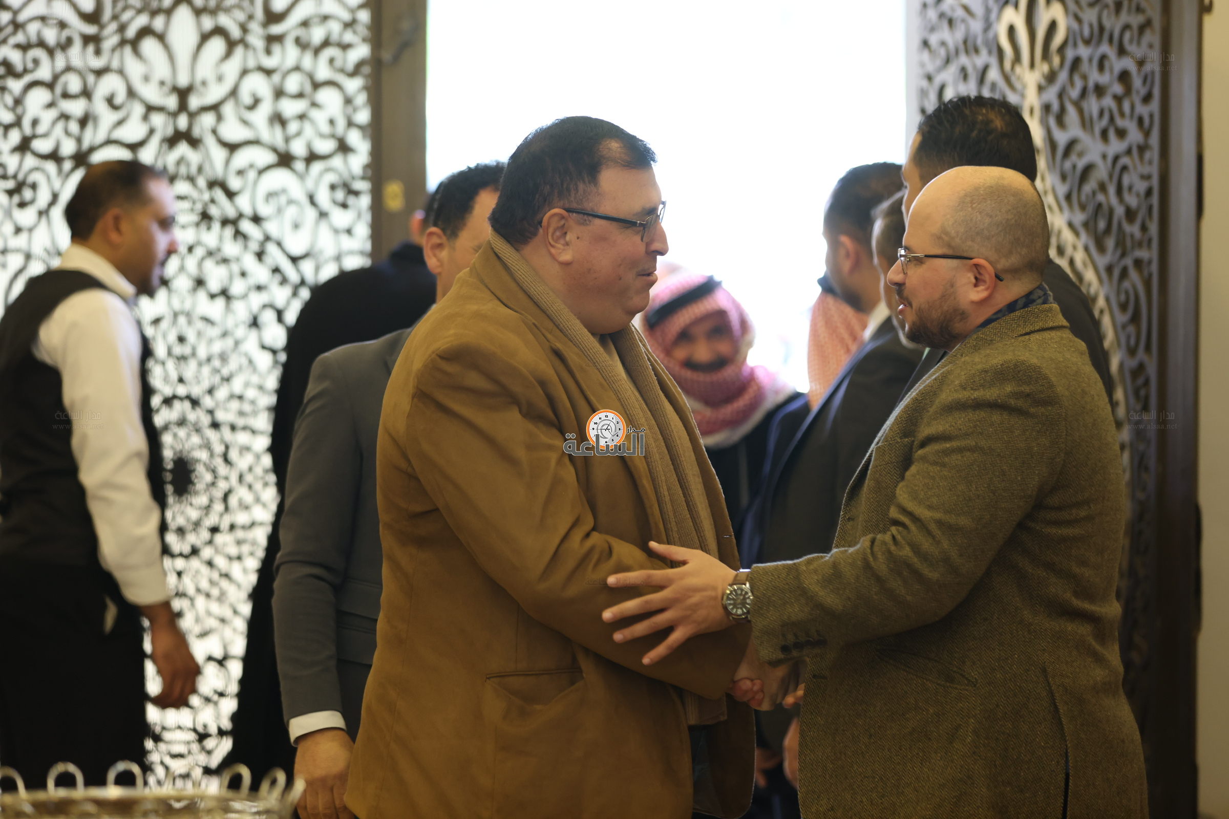 Madar Al-Saa Images 0.7498412978428092