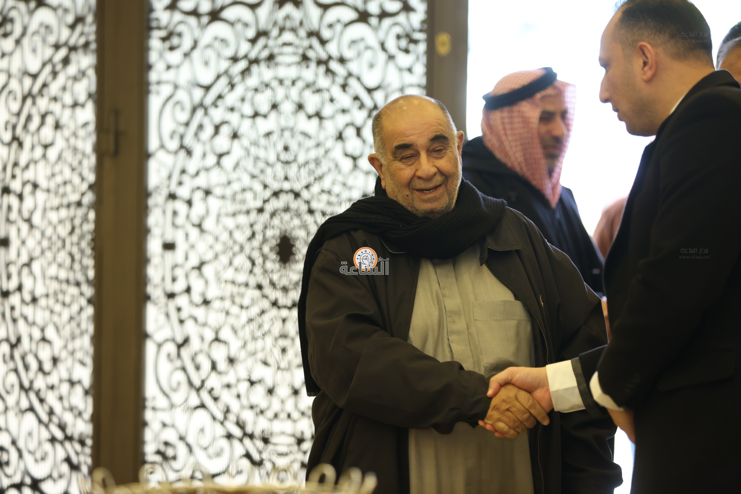 Madar Al-Saa Images 0.6163123737922782