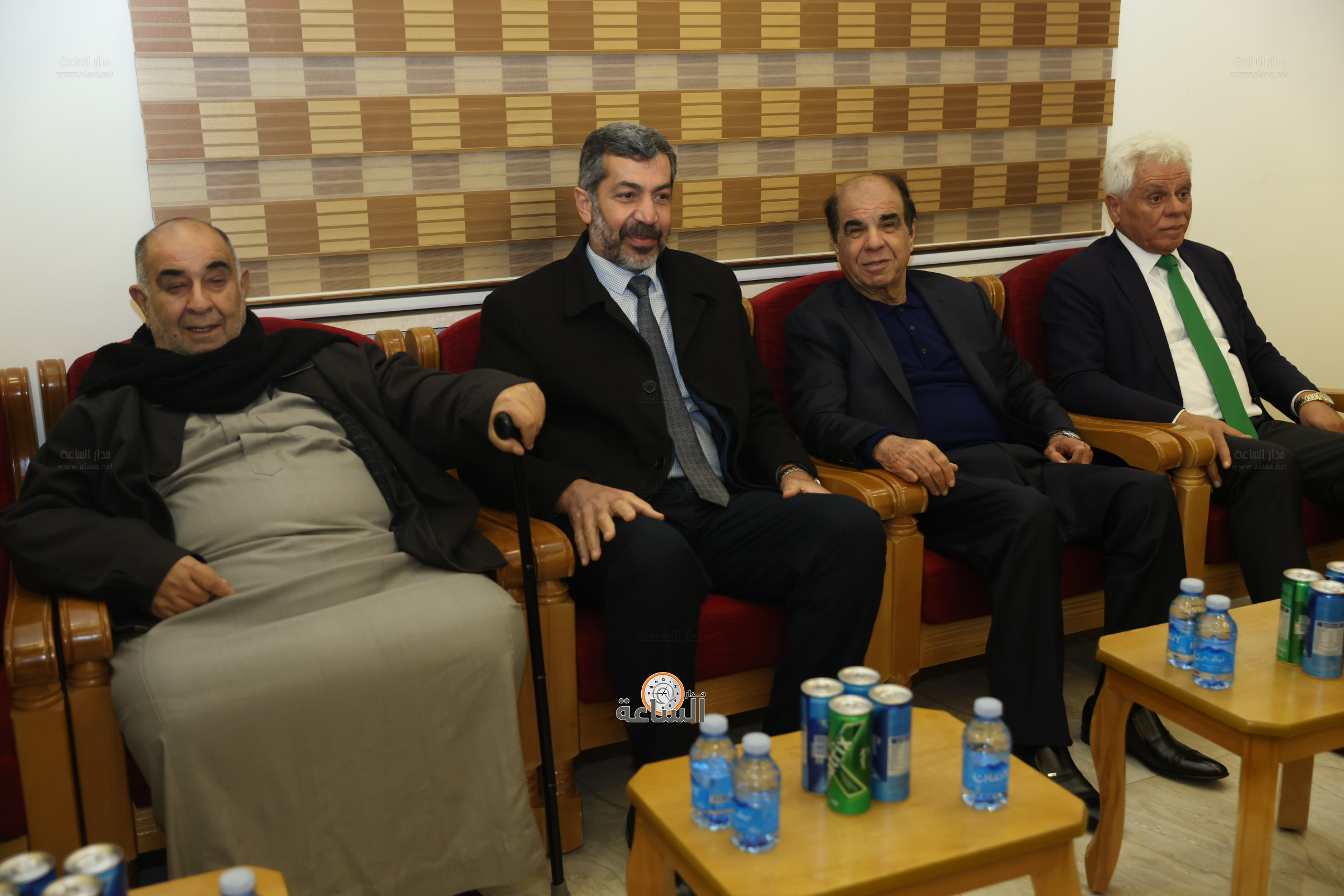 Madar Al-Saa Images 0.4091534218082652