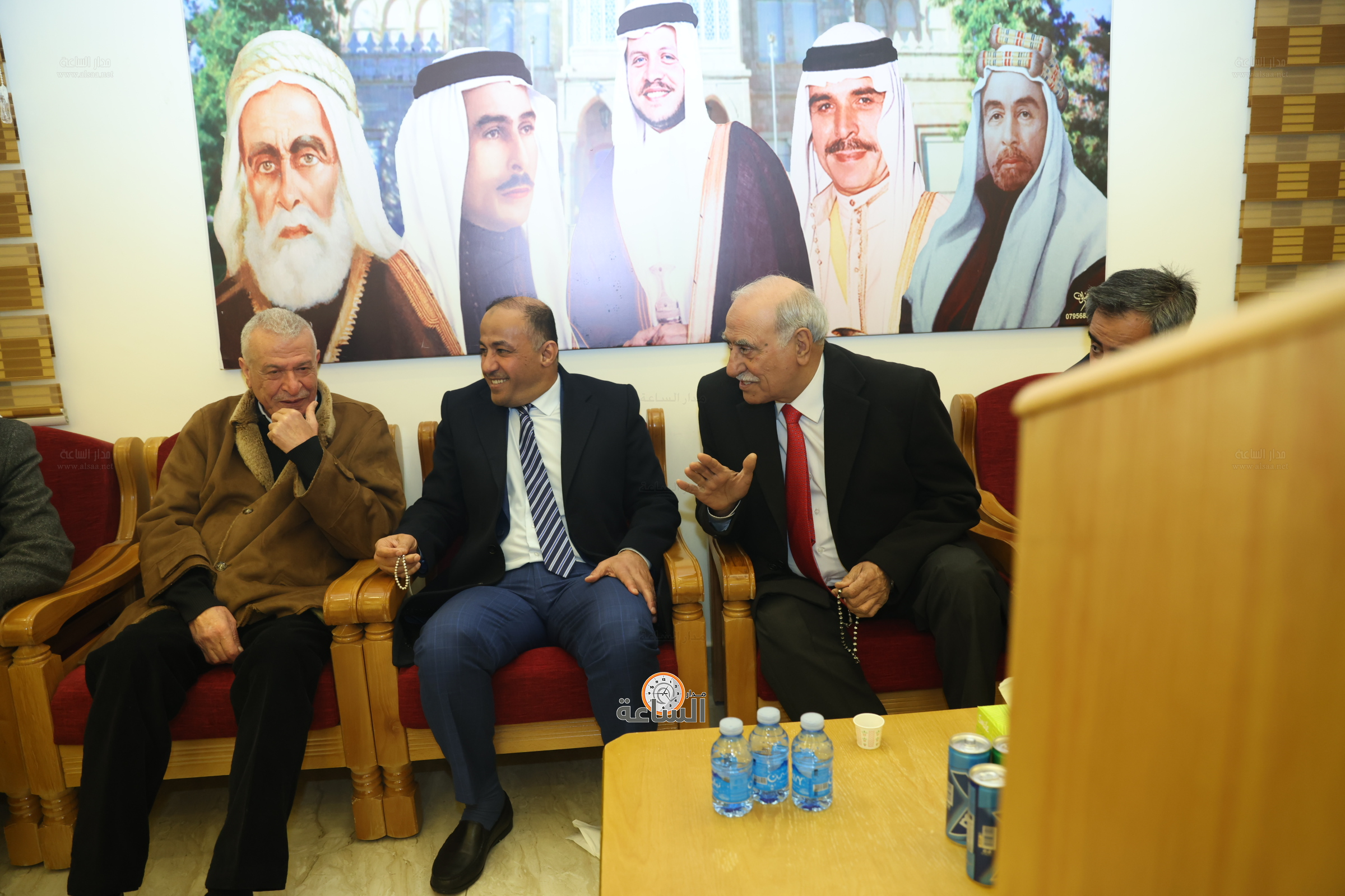 Madar Al-Saa Images 0.3296504072992622