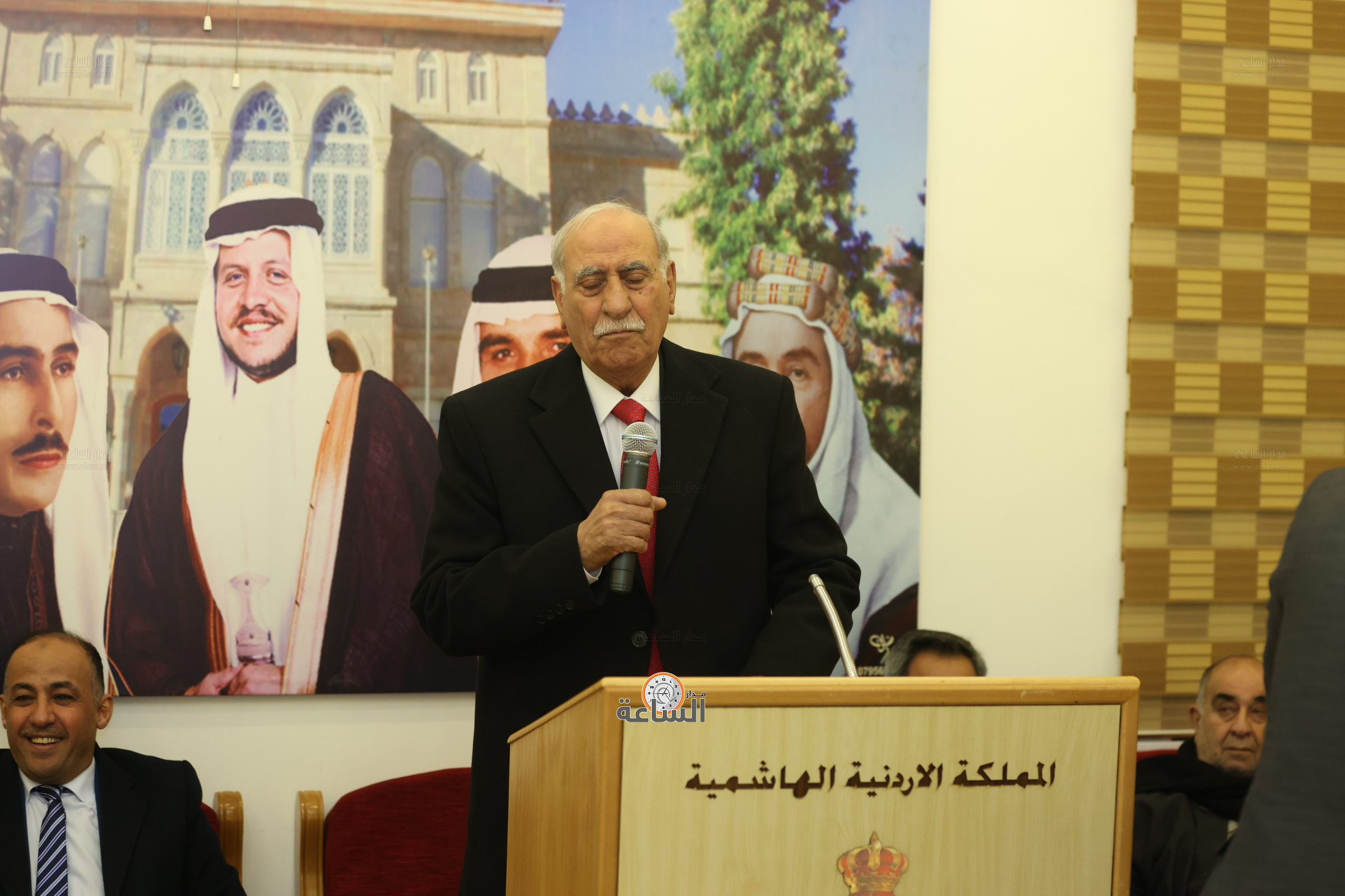 Madar Al-Saa Images 0.08600570707472721