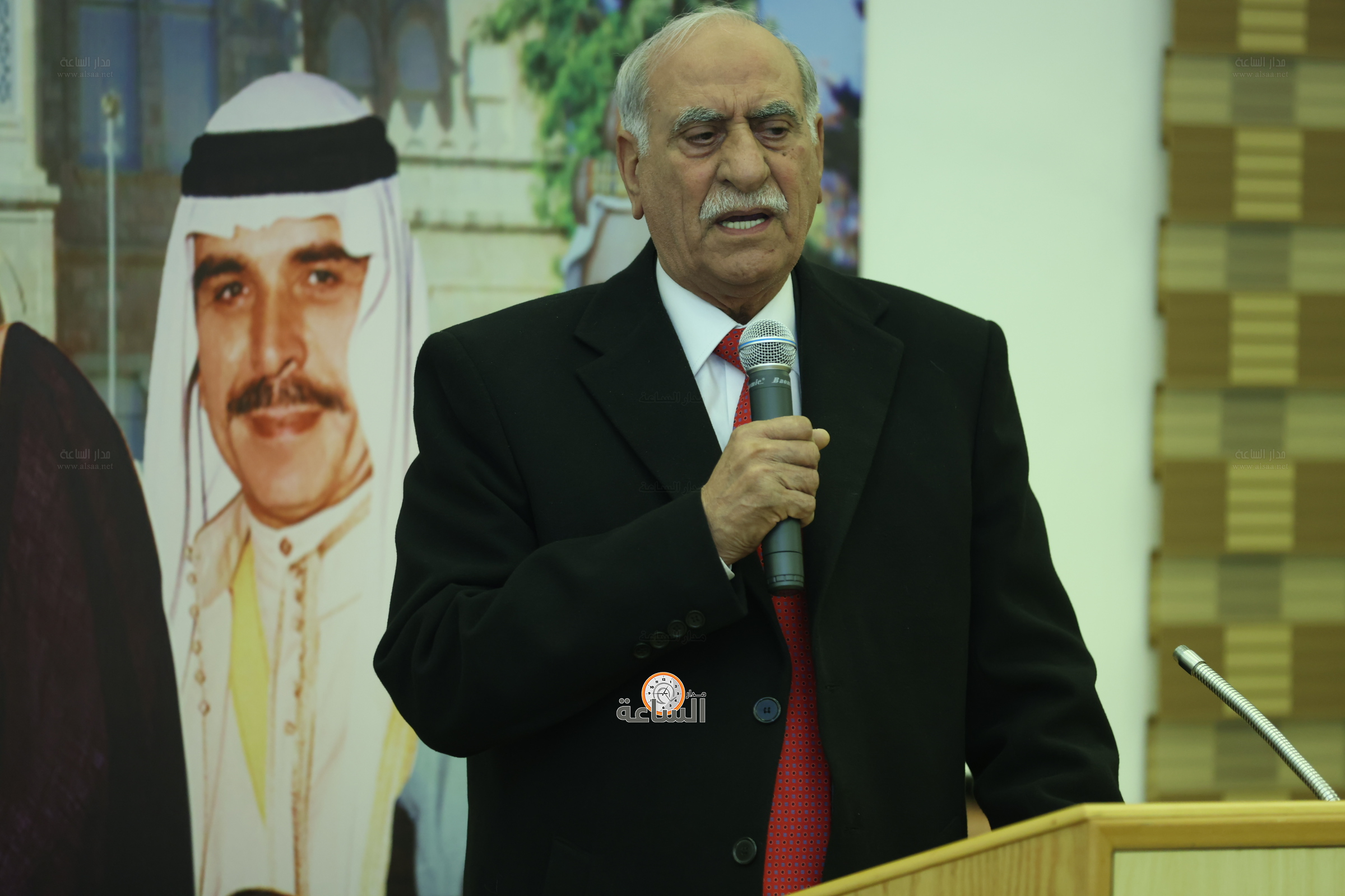 Madar Al-Saa Images 0.38588586162265526