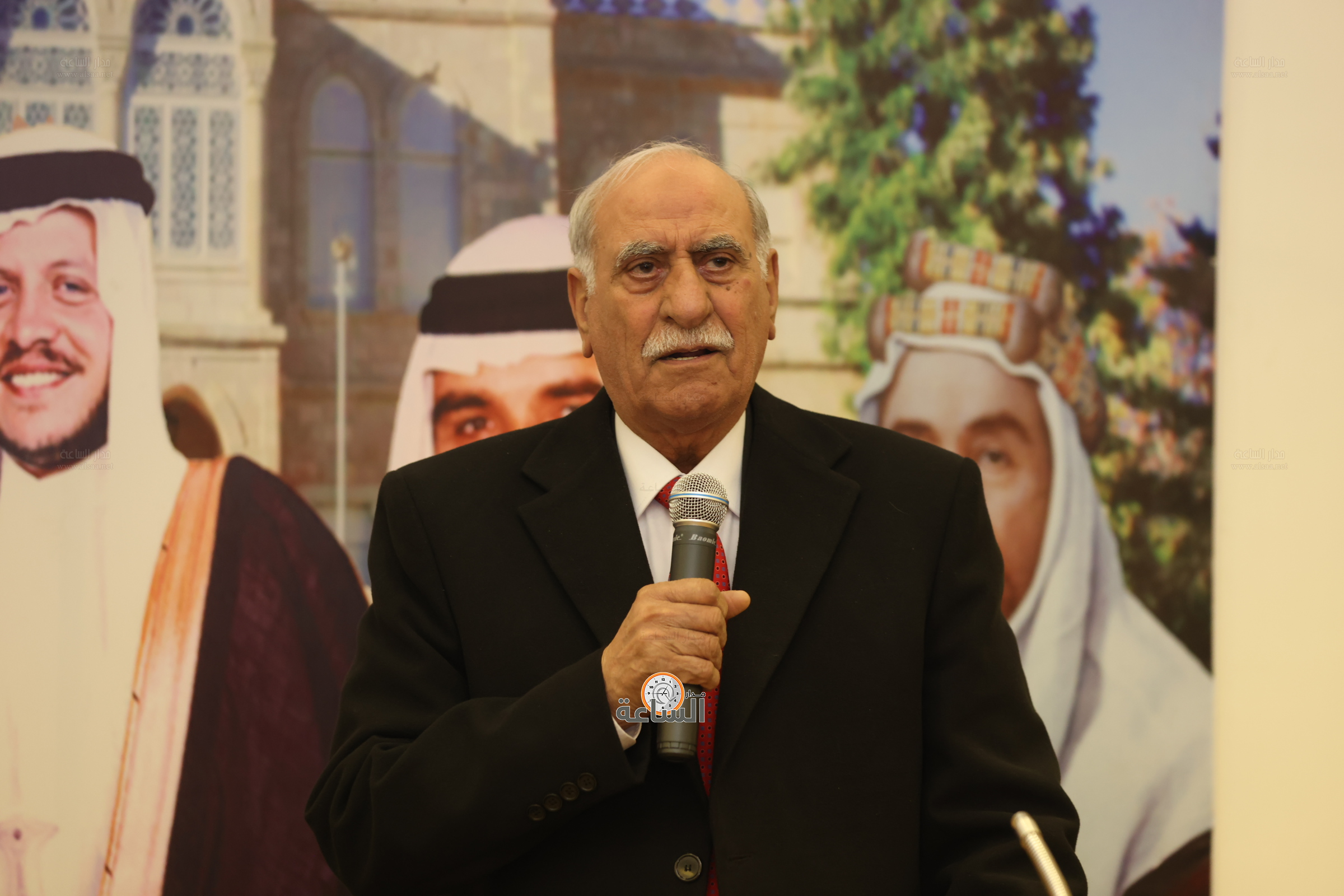 Madar Al-Saa Images 0.9182436327217915