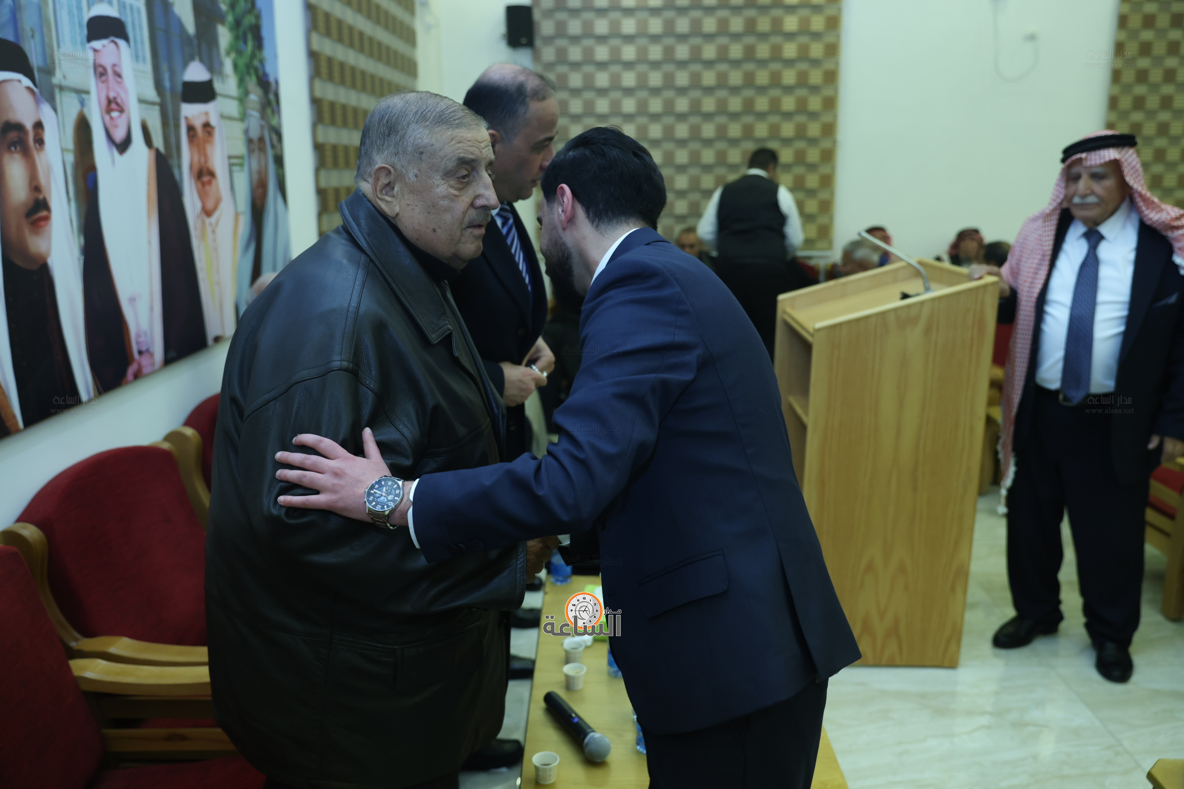 Madar Al-Saa Images 0.8551533243489359