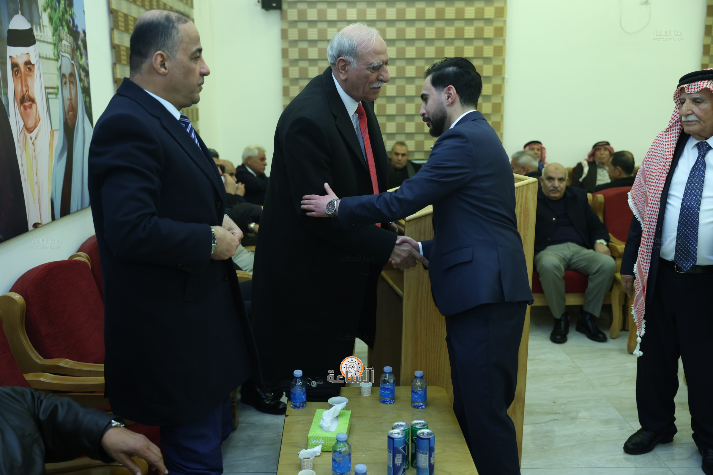 Madar Al-Saa Images 0.8734663989652385