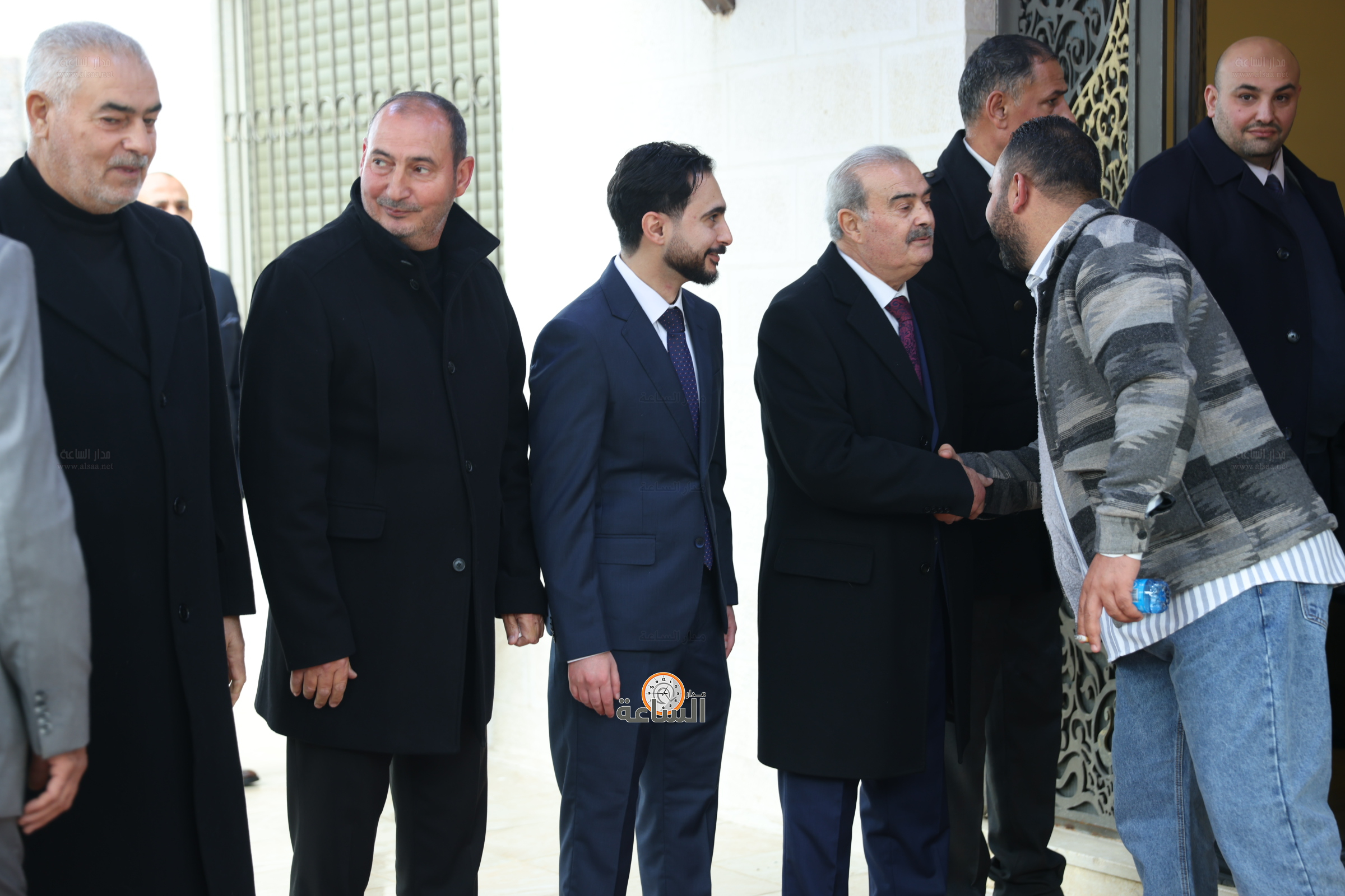 Madar Al-Saa Images 0.3348559441594271