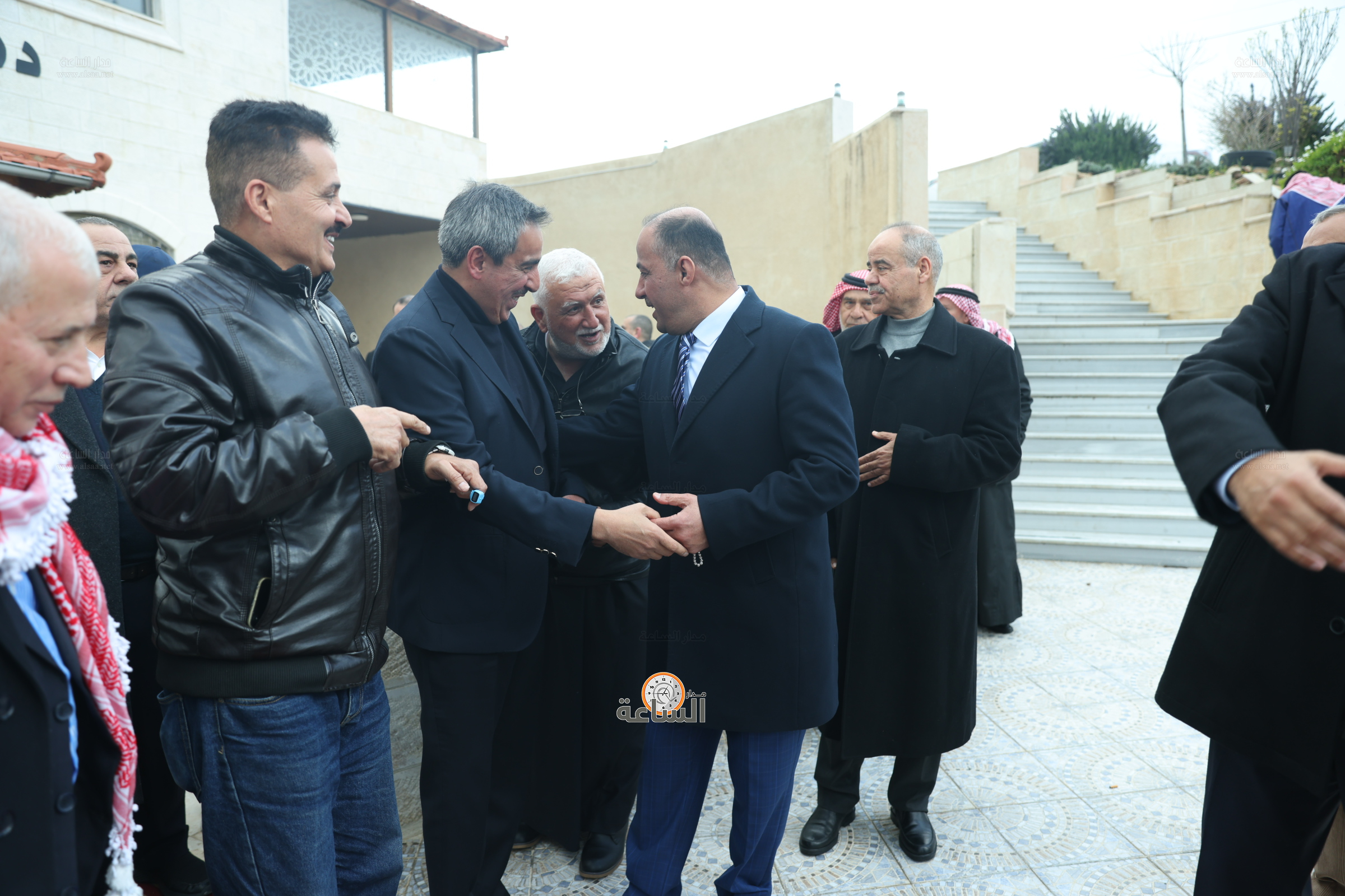 Madar Al-Saa Images 0.2371953608051245