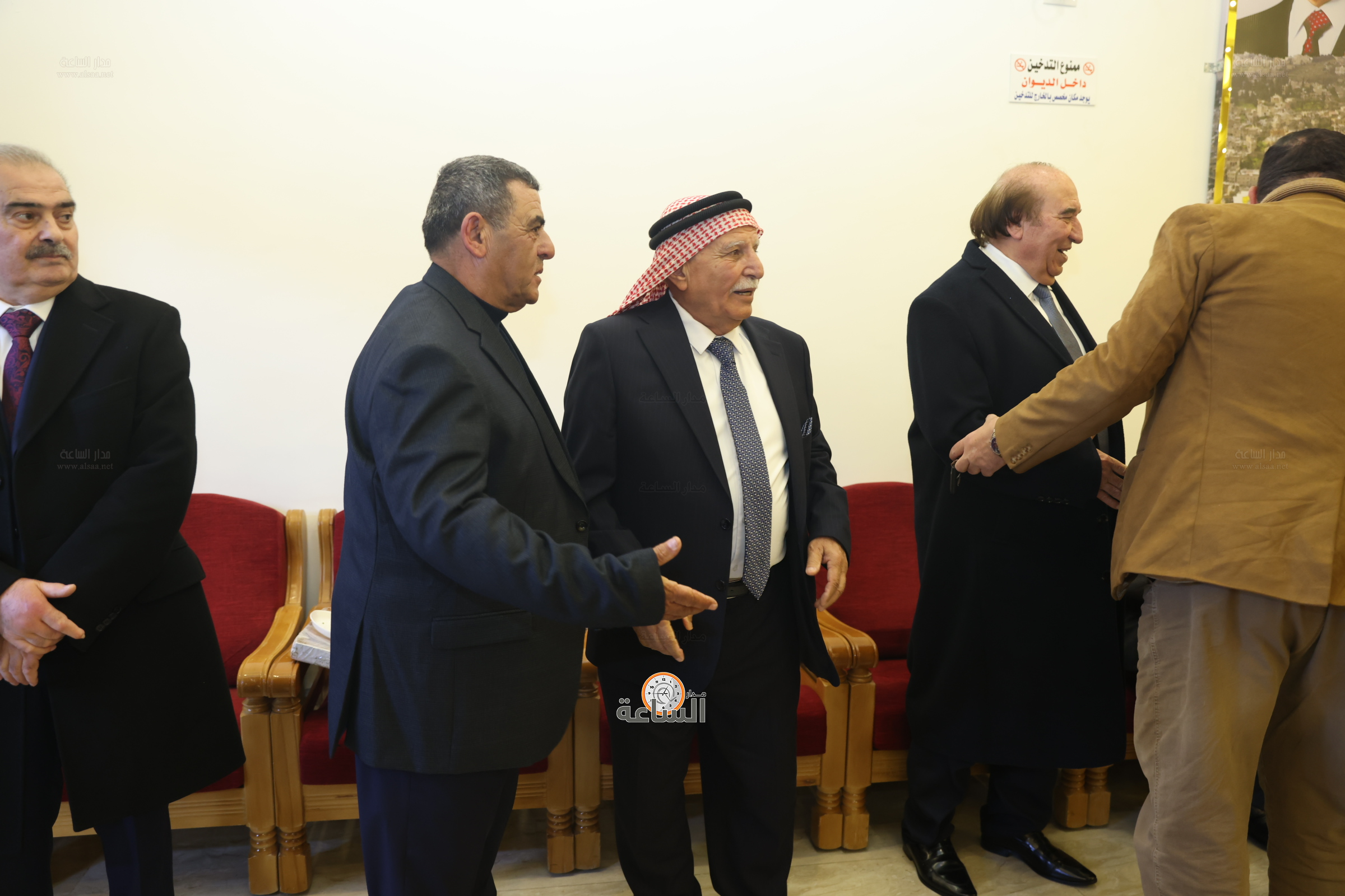 Madar Al-Saa Images 0.061152139386449034