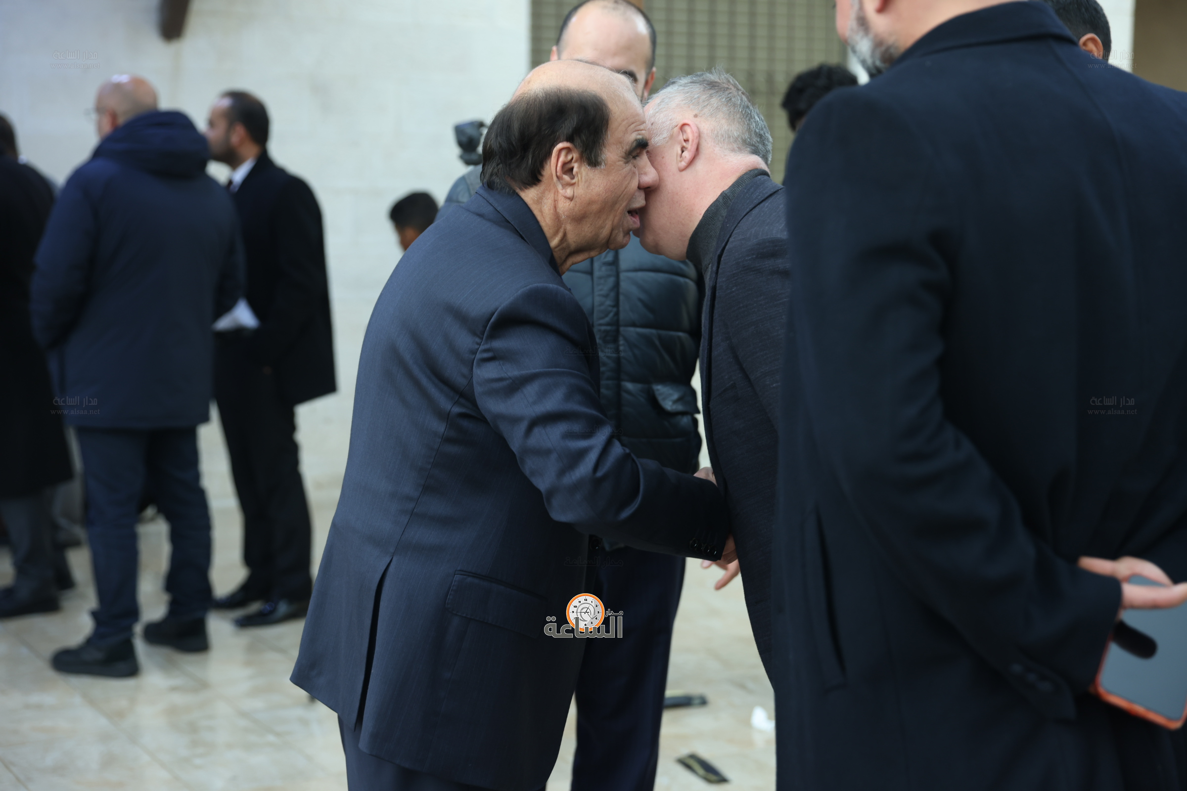 Madar Al-Saa Images 0.8913619806118761