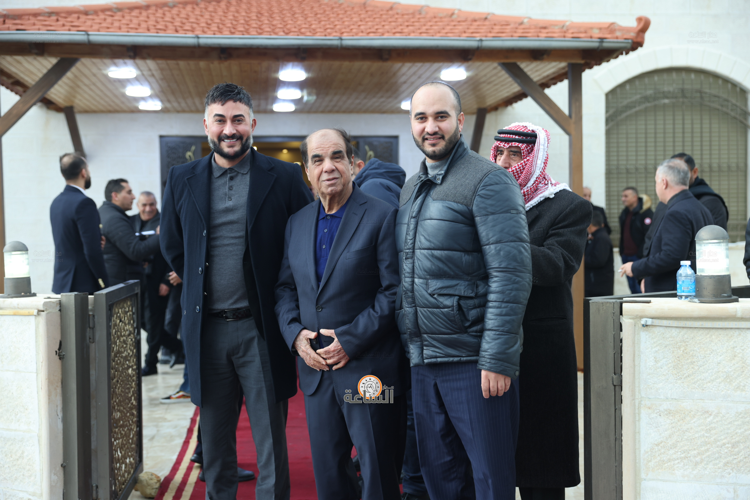 Madar Al-Saa Images 0.105440680044816