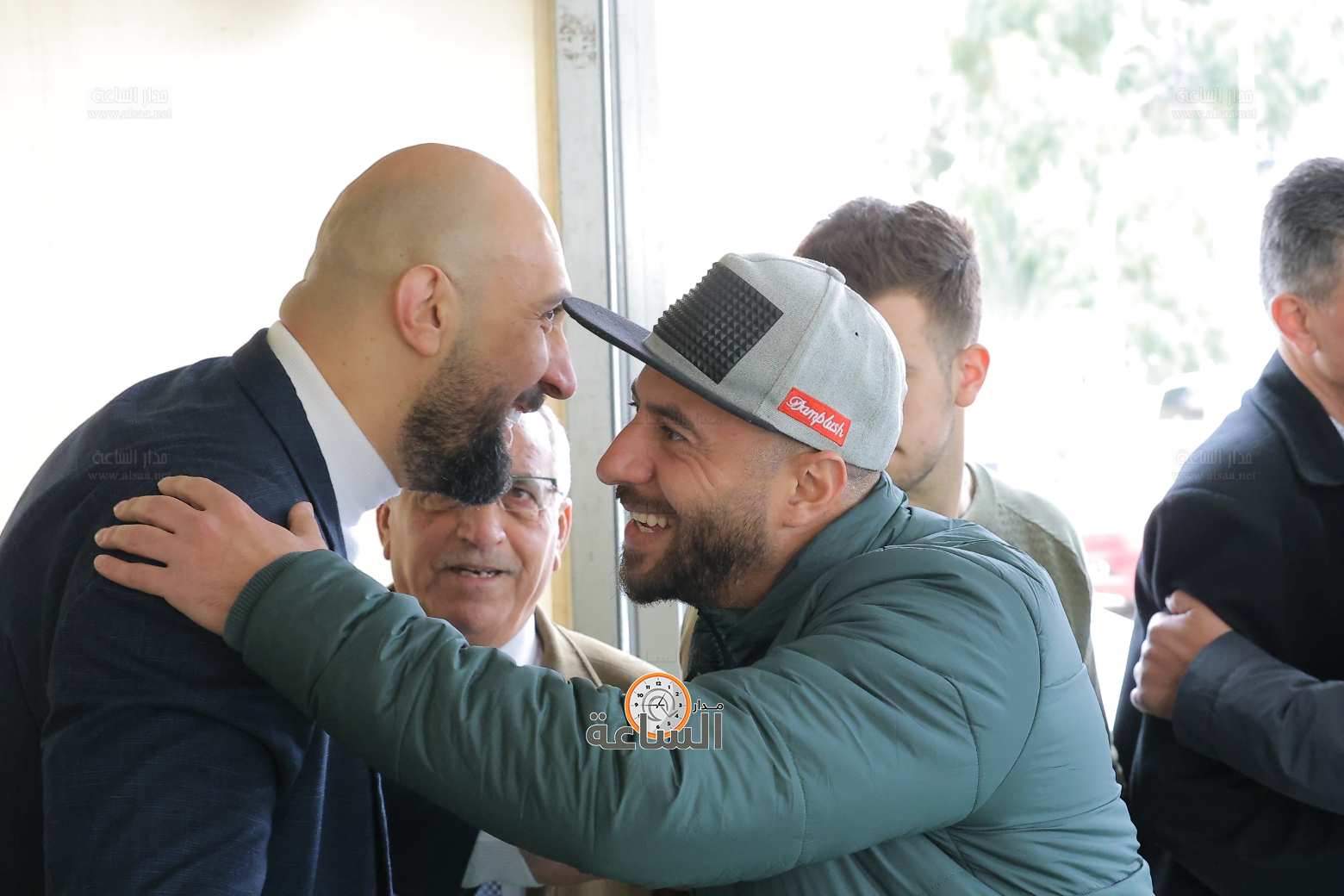 Madar Al-Saa Images 0.6964107605244398