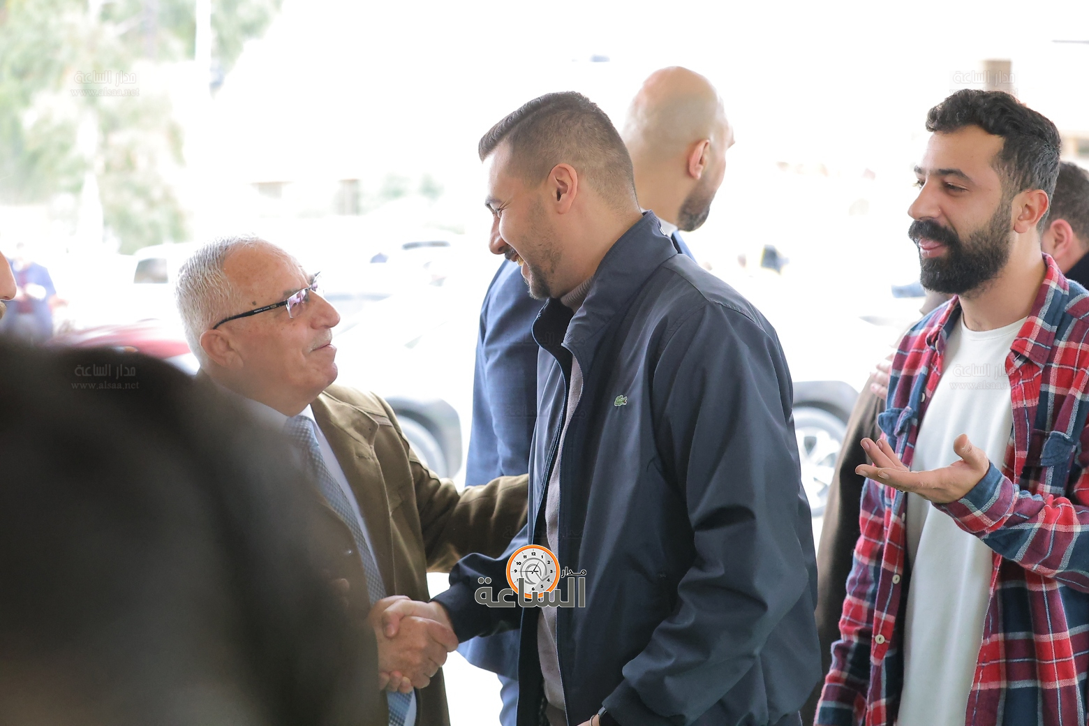 Madar Al-Saa Images 0.36101387799281015