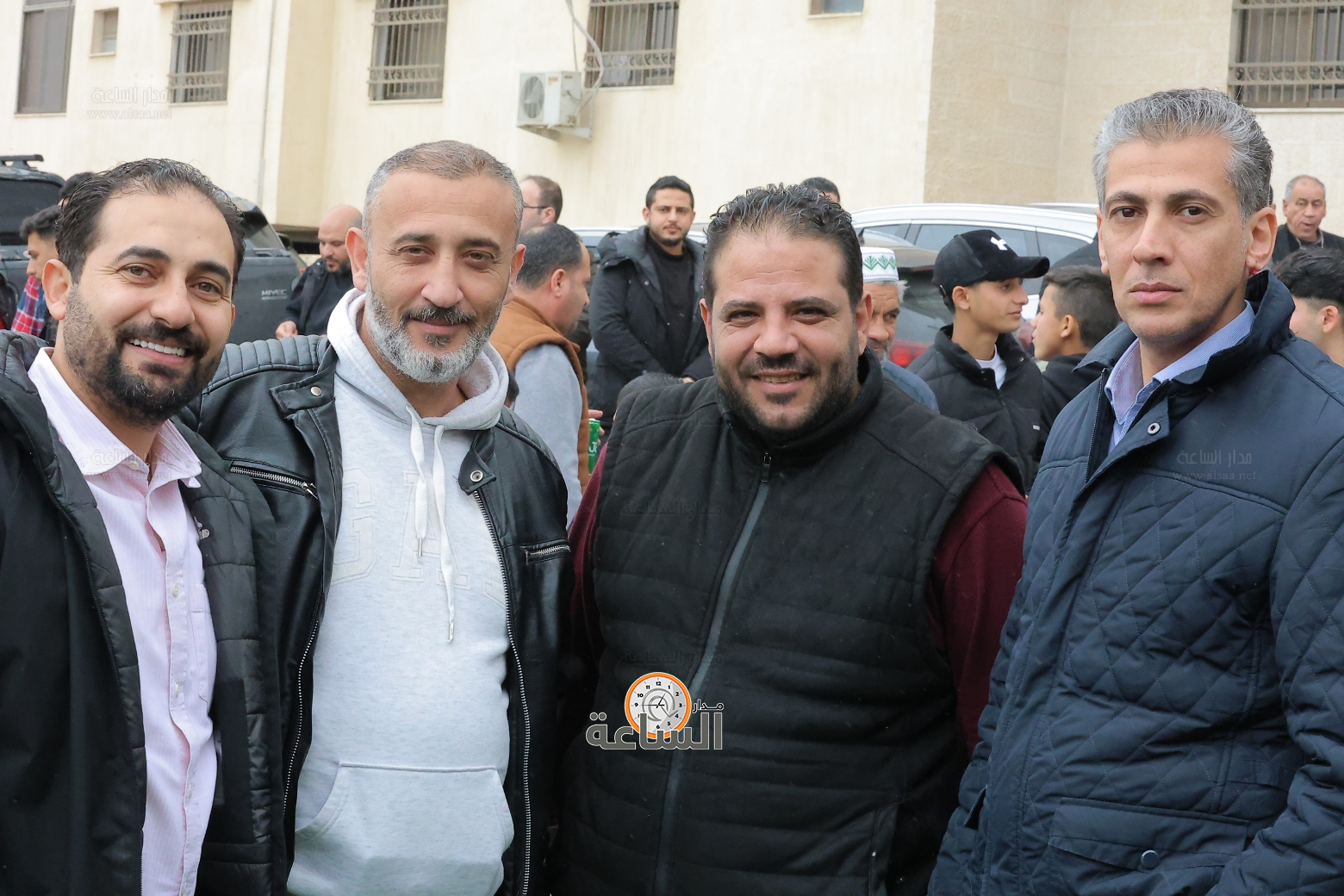 Madar Al-Saa Images 0.8120666040806748