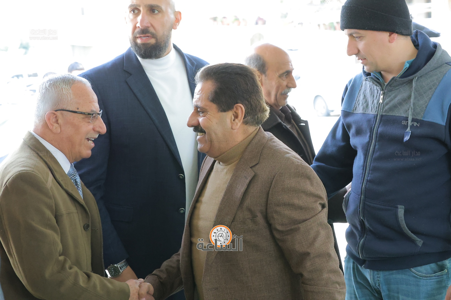 Madar Al-Saa Images 0.2254225462411339