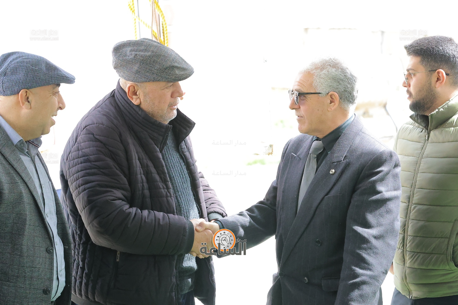 Madar Al-Saa Images 0.17927184843810295