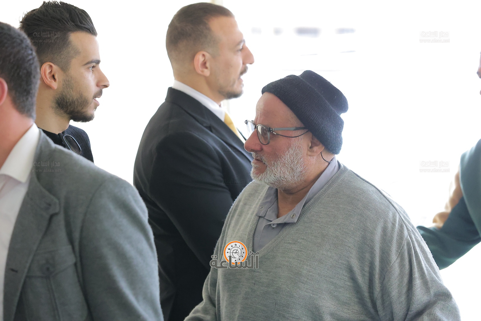 Madar Al-Saa Images 0.26967406085719803