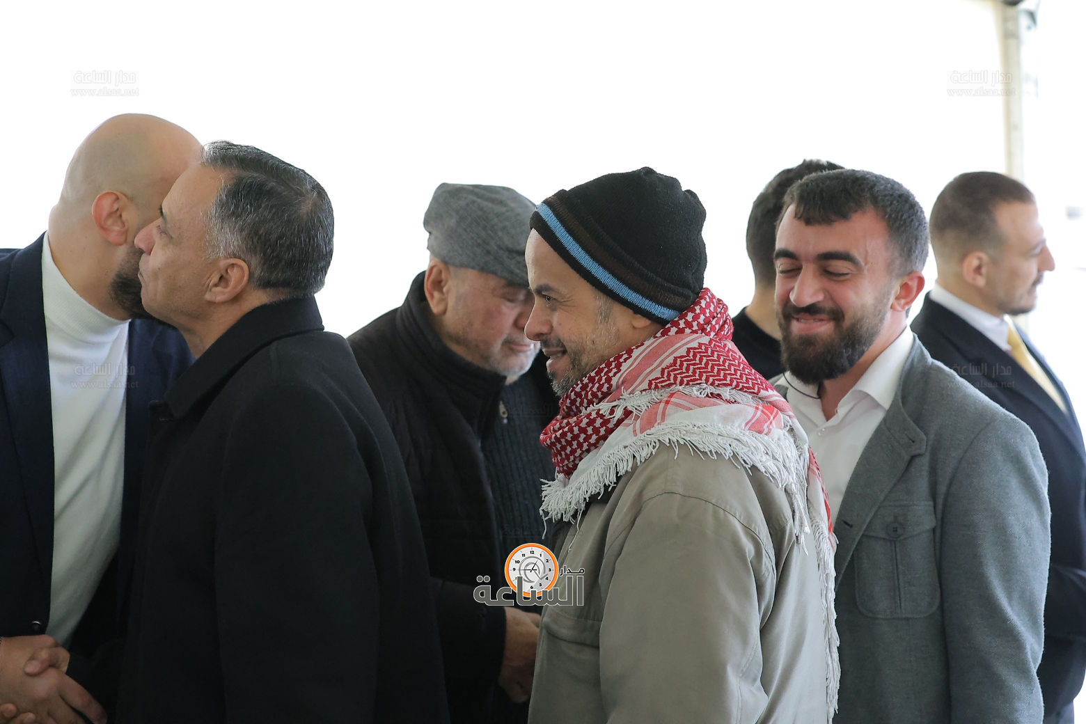 Madar Al-Saa Images 0.4651446429978451