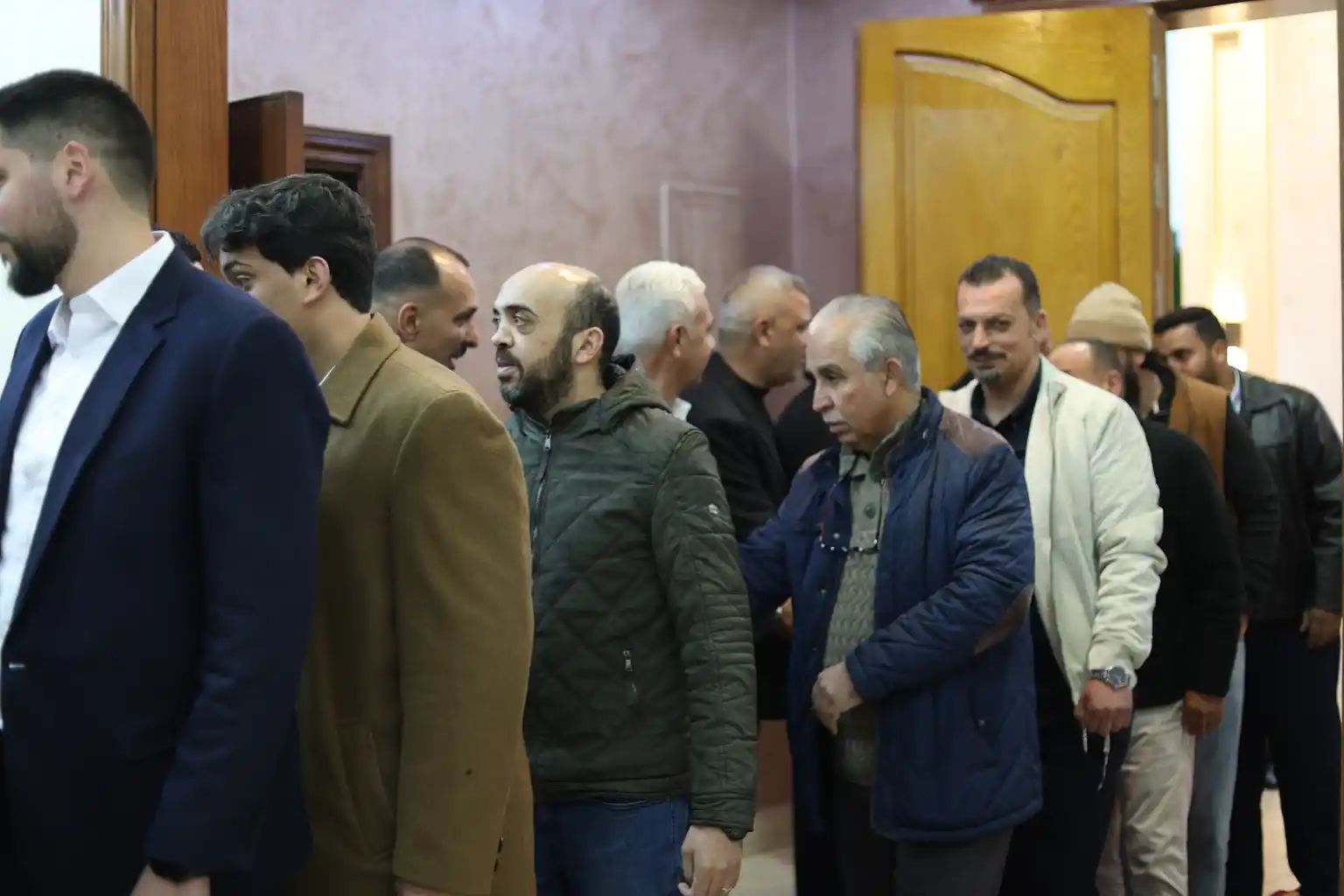 Madar Al-Saa Images 0.9096537901263118