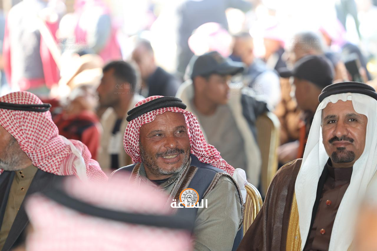 Madar Al-Saa Images 0.6377476345495192