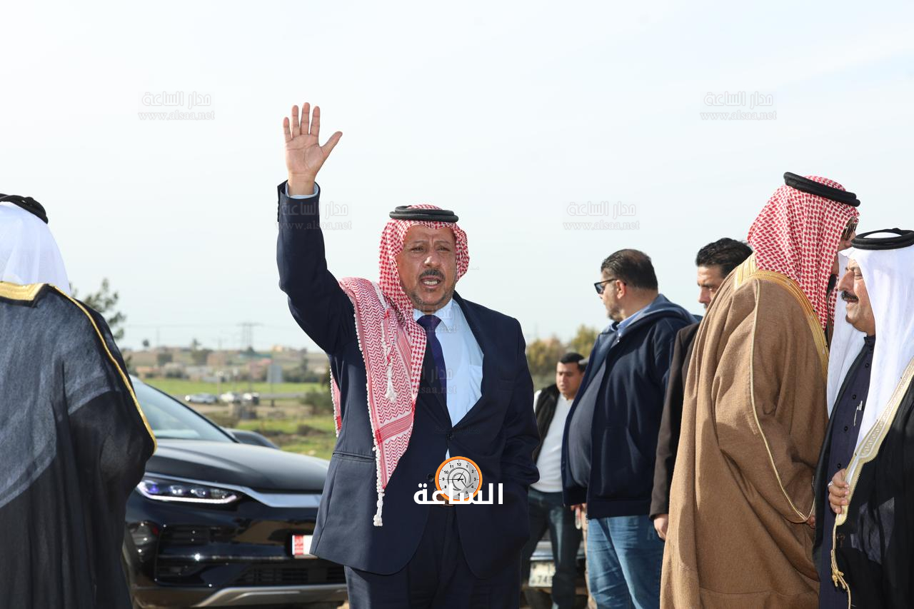 Madar Al-Saa Images 0.7445978359804184