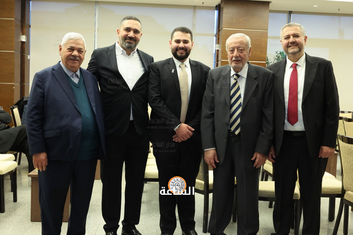 Madar Al-Saa Images 0.41030076412979277