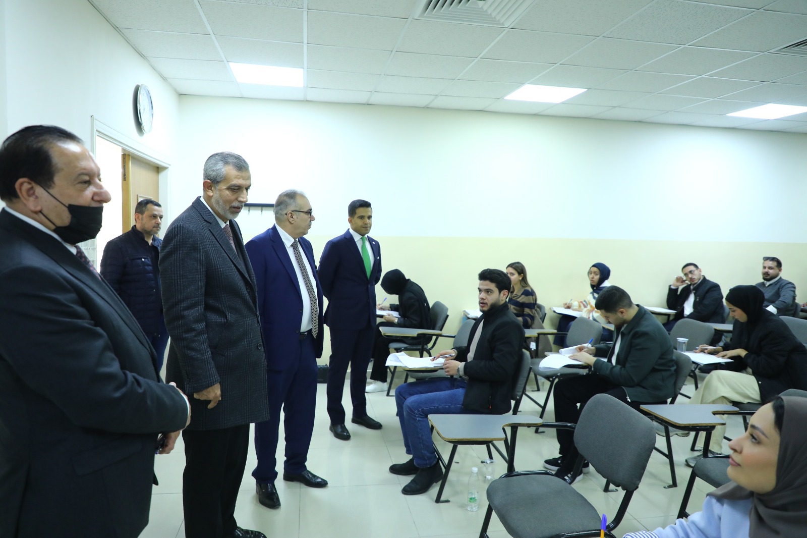 Madar Al-Saa Images 0.08937984748954542