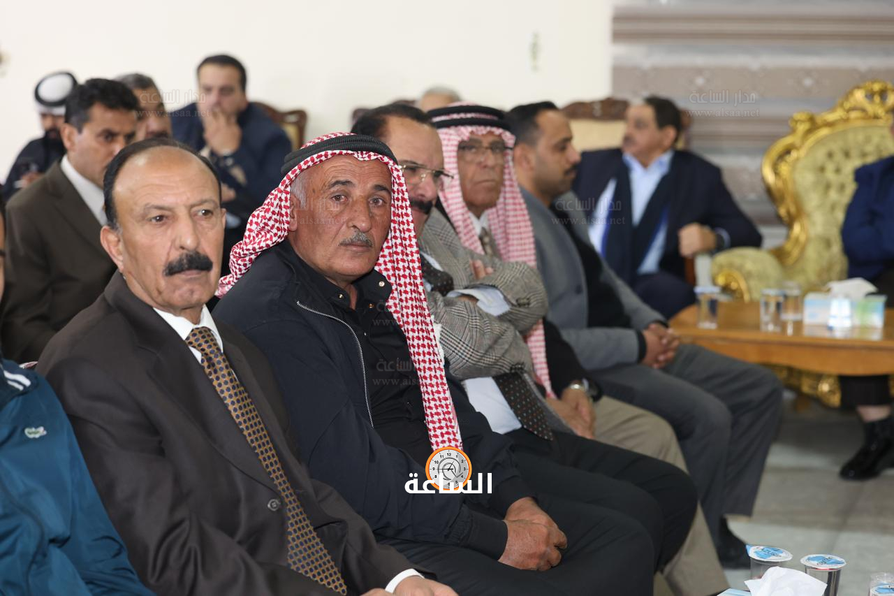 Madar Al-Saa Images 0.8001131615344745