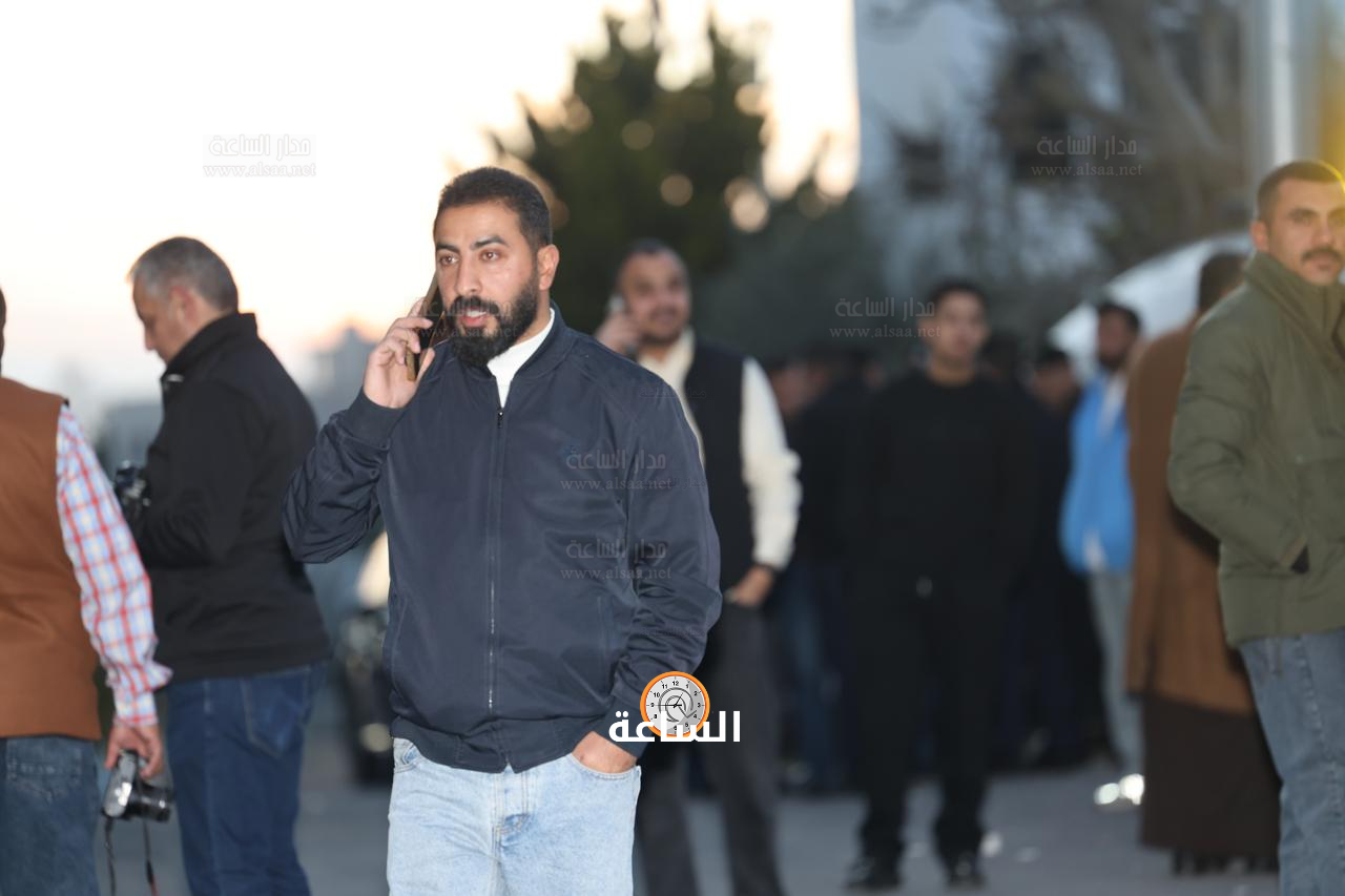 Madar Al-Saa Images 0.8936165604854852