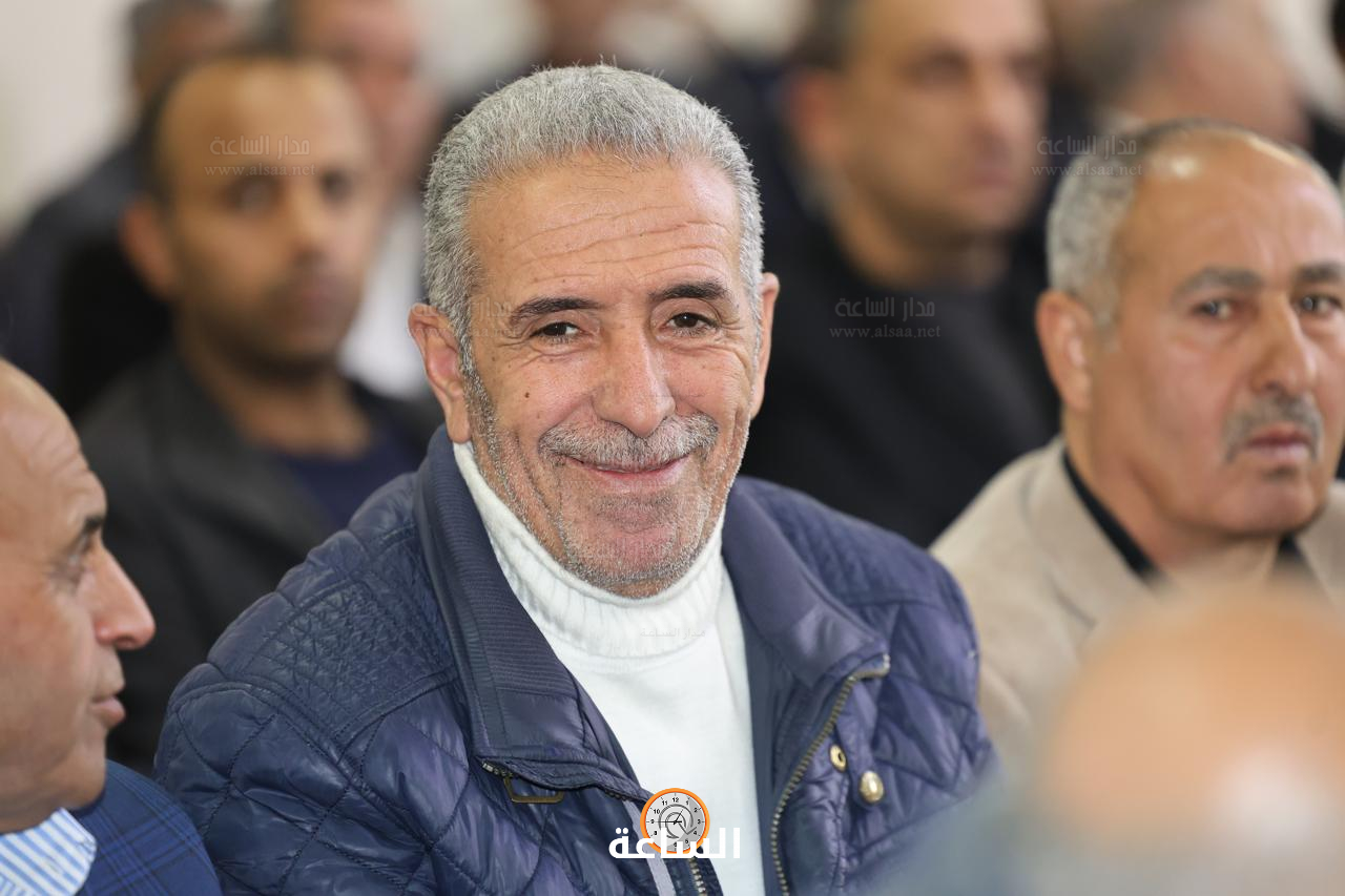 Madar Al-Saa Images 0.12302338411209779