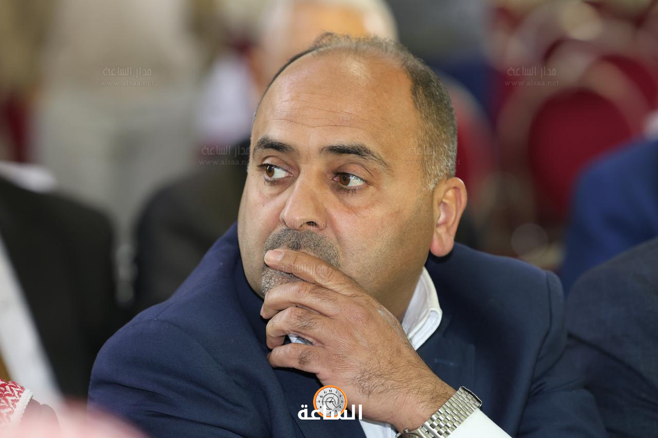 Madar Al-Saa Images 0.25540963625818125