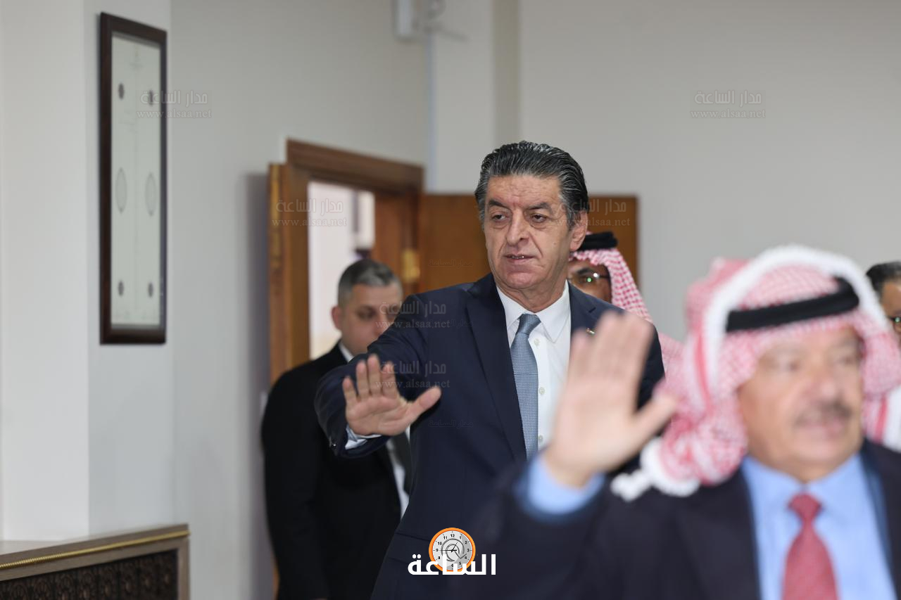 Madar Al-Saa Images 0.6786939631727736