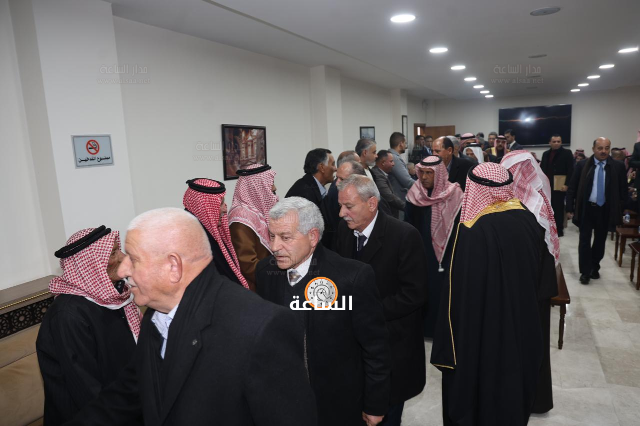 Madar Al-Saa Images 0.7016639027240419