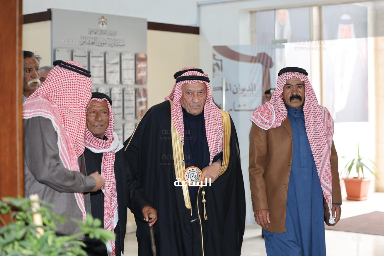 Madar Al-Saa Images 0.7720536900342011