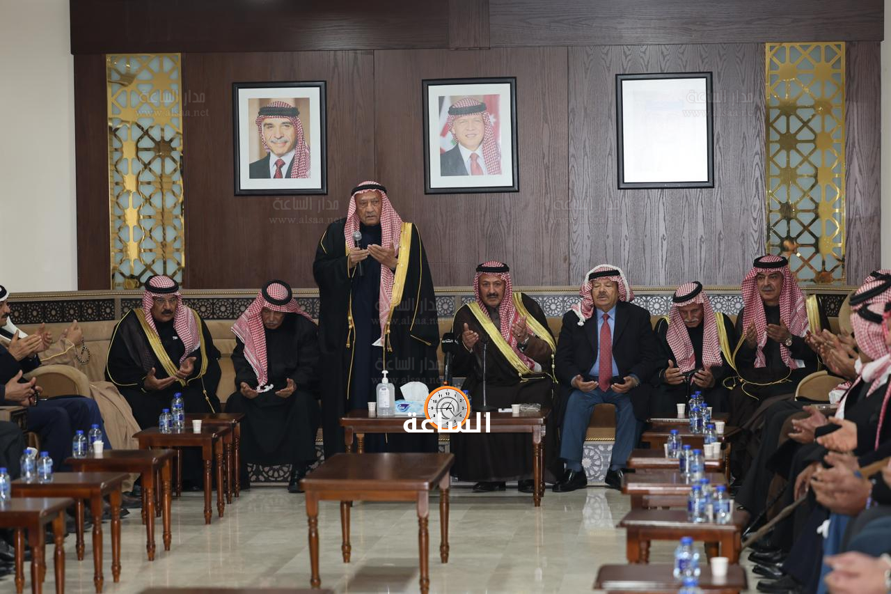 Madar Al-Saa Images 0.011028329963698735