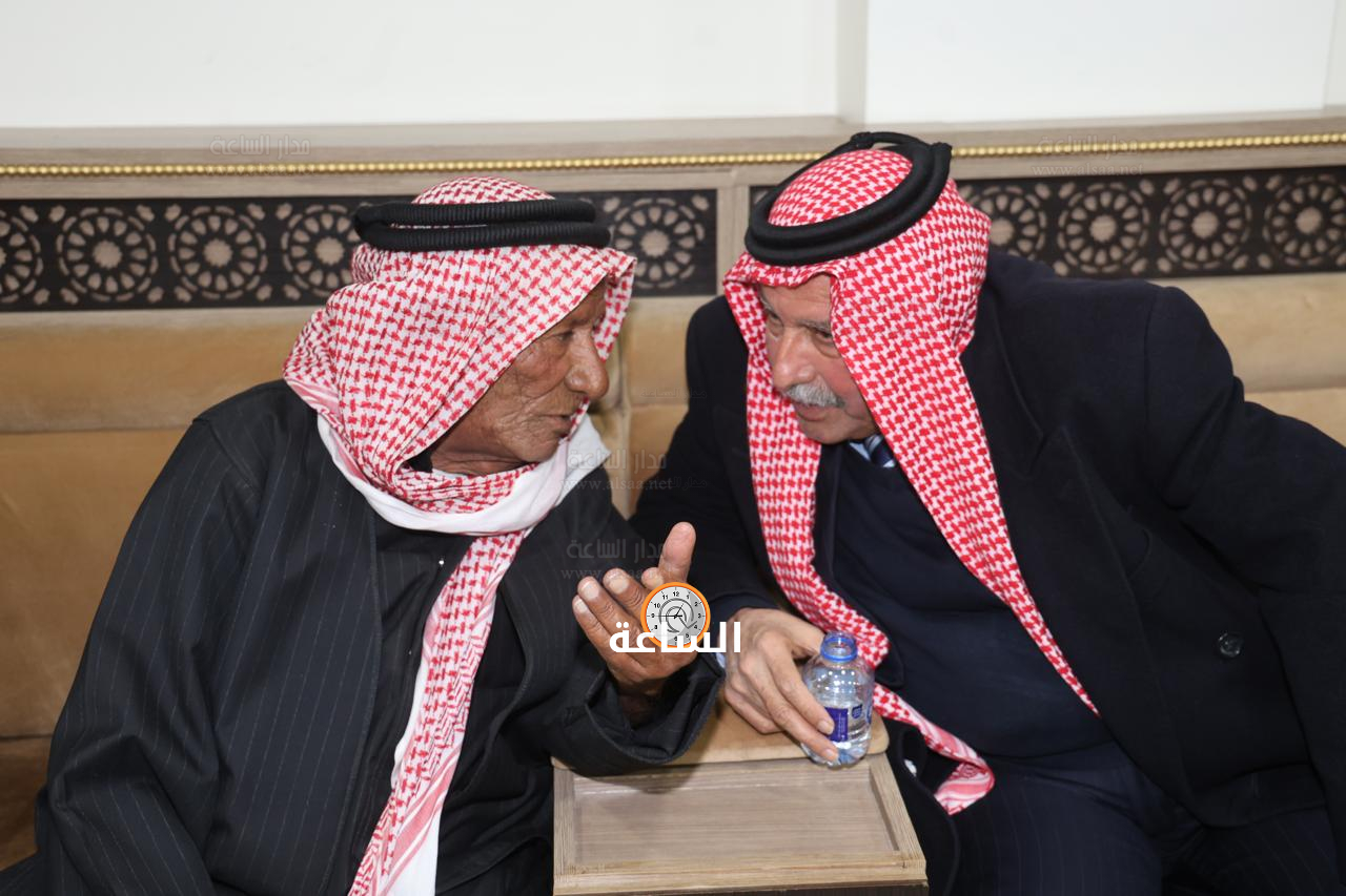 Madar Al-Saa Images 0.769603518497533