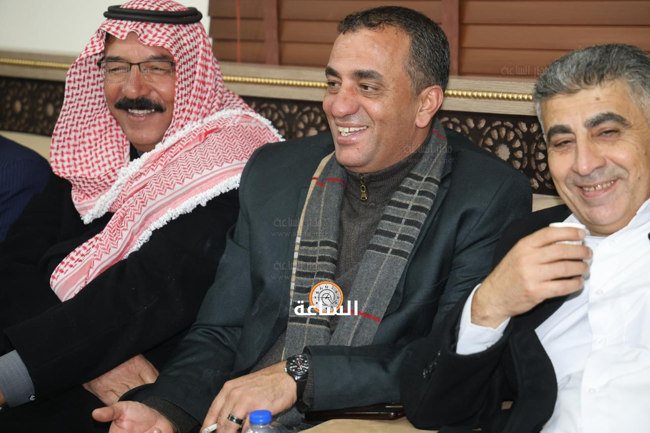 Madar Al-Saa Images 0.3010577376194076