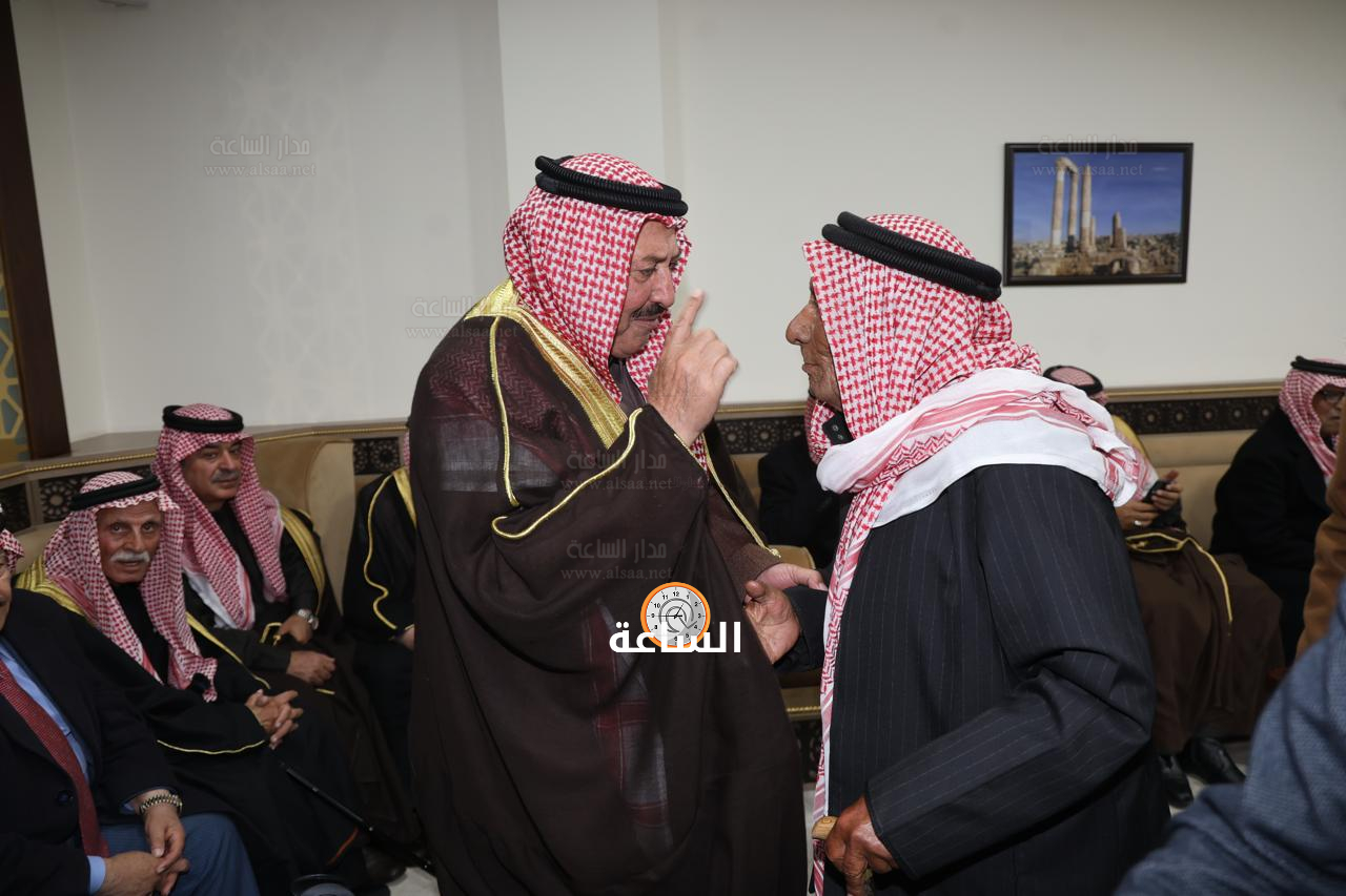 Madar Al-Saa Images 0.9444431073660737