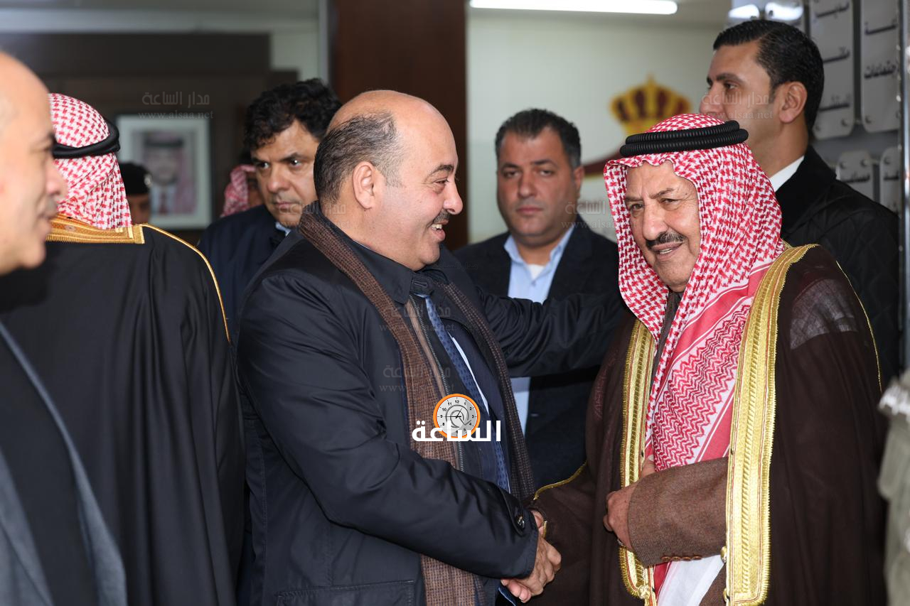 Madar Al-Saa Images 0.9085449616598263