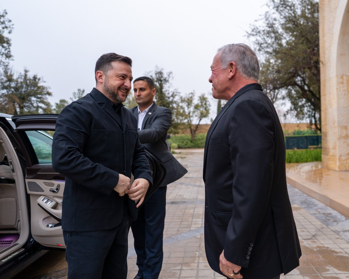 Madar Al-Saa Images 0.43872817112456075