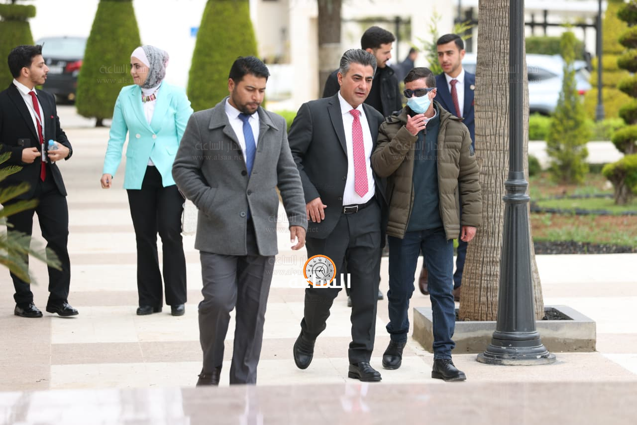 Madar Al-Saa Images 0.6996336848726462