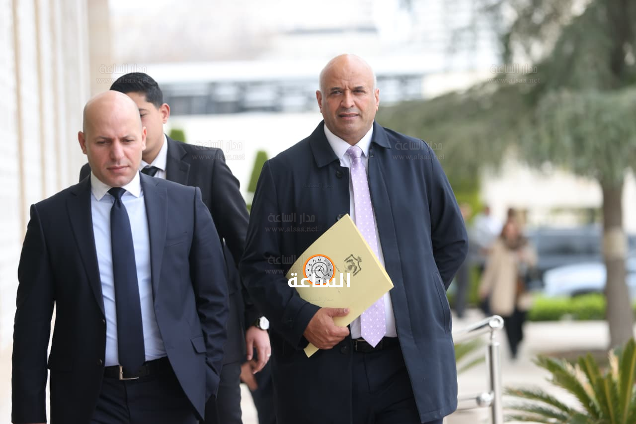 Madar Al-Saa Images 0.4302856462751333