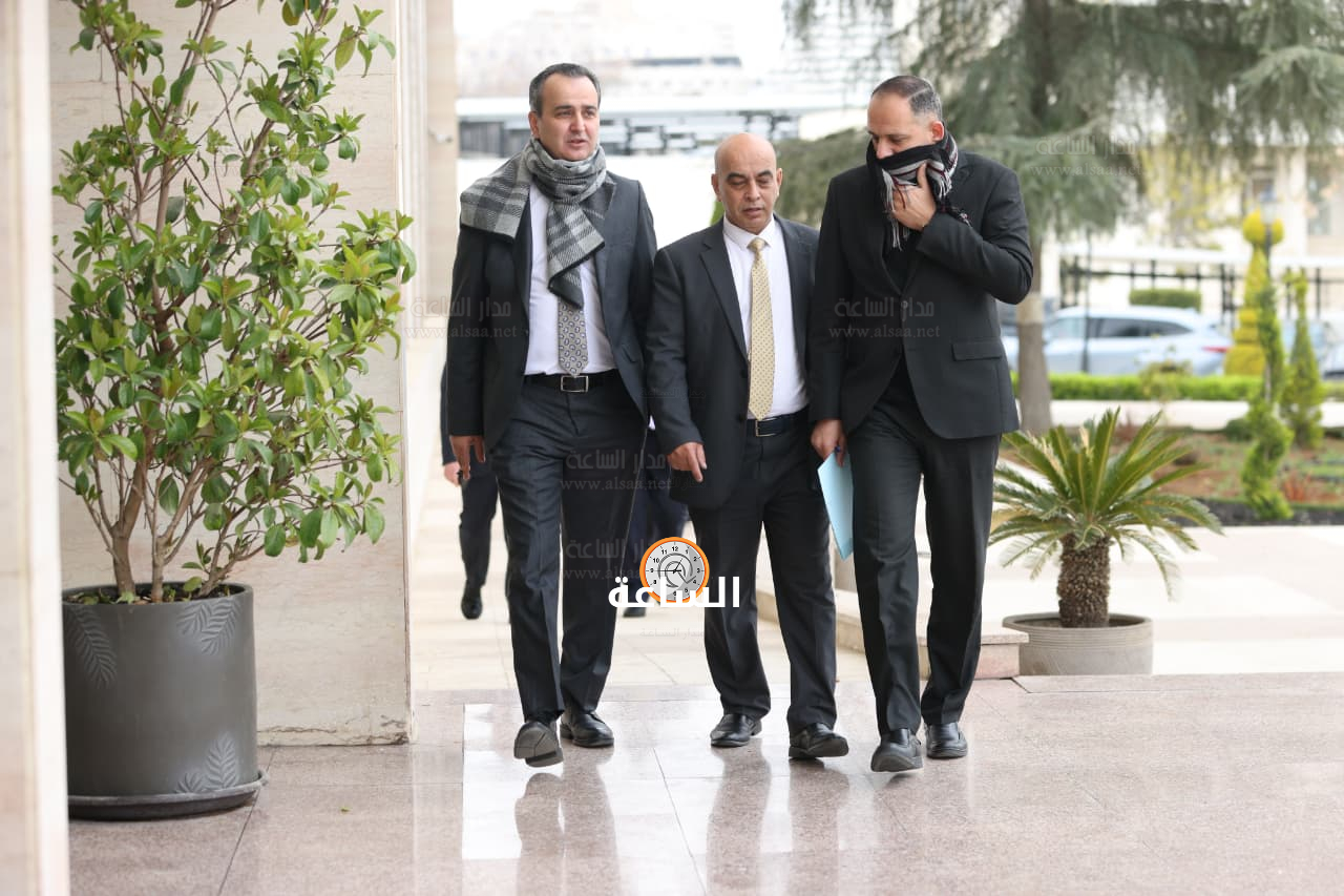 Madar Al-Saa Images 0.9601916594732038