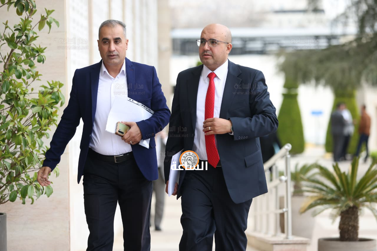 Madar Al-Saa Images 0.04748000964758248