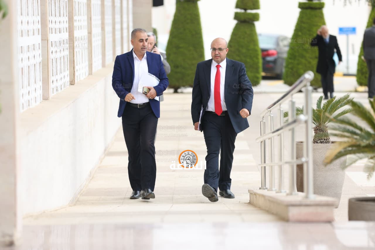 Madar Al-Saa Images 0.36271330143184743