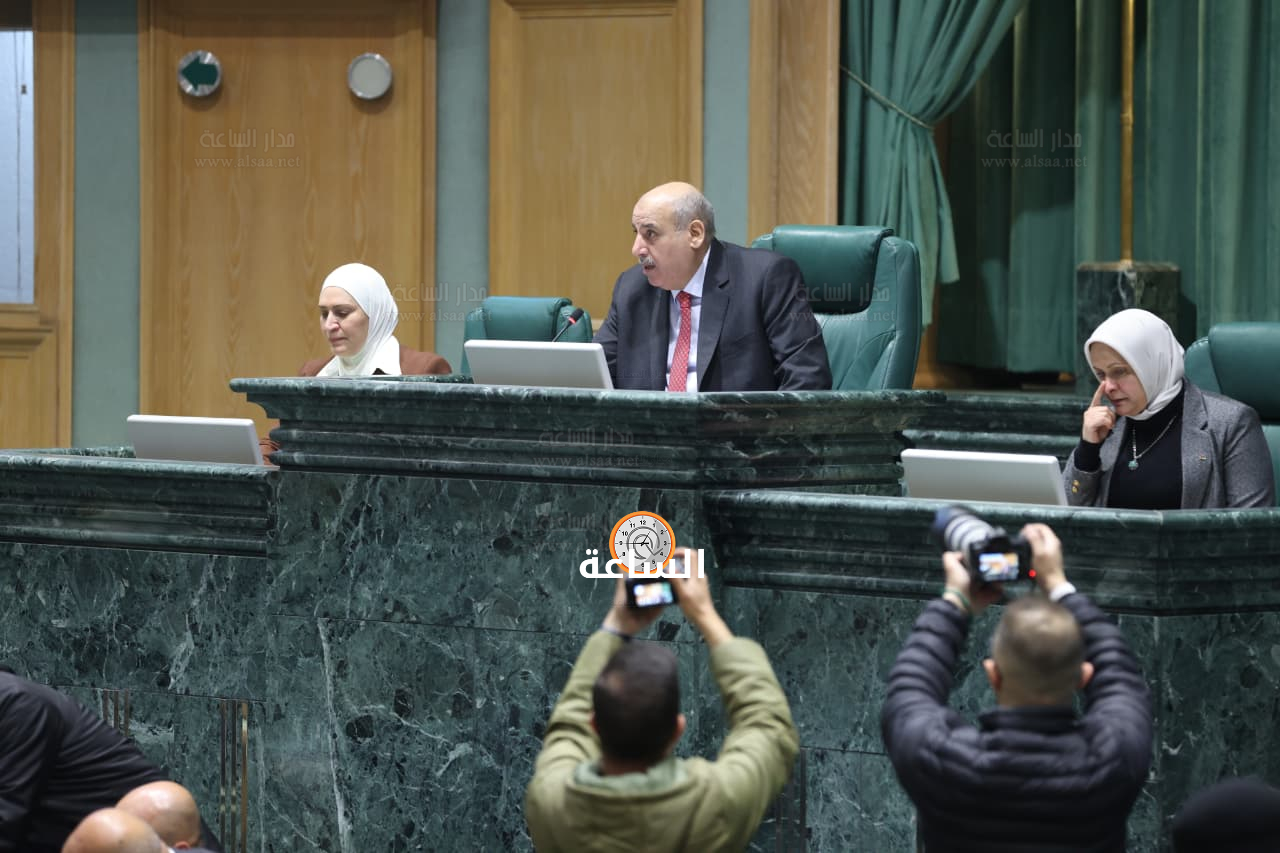 Madar Al-Saa Images 0.5378474956185308