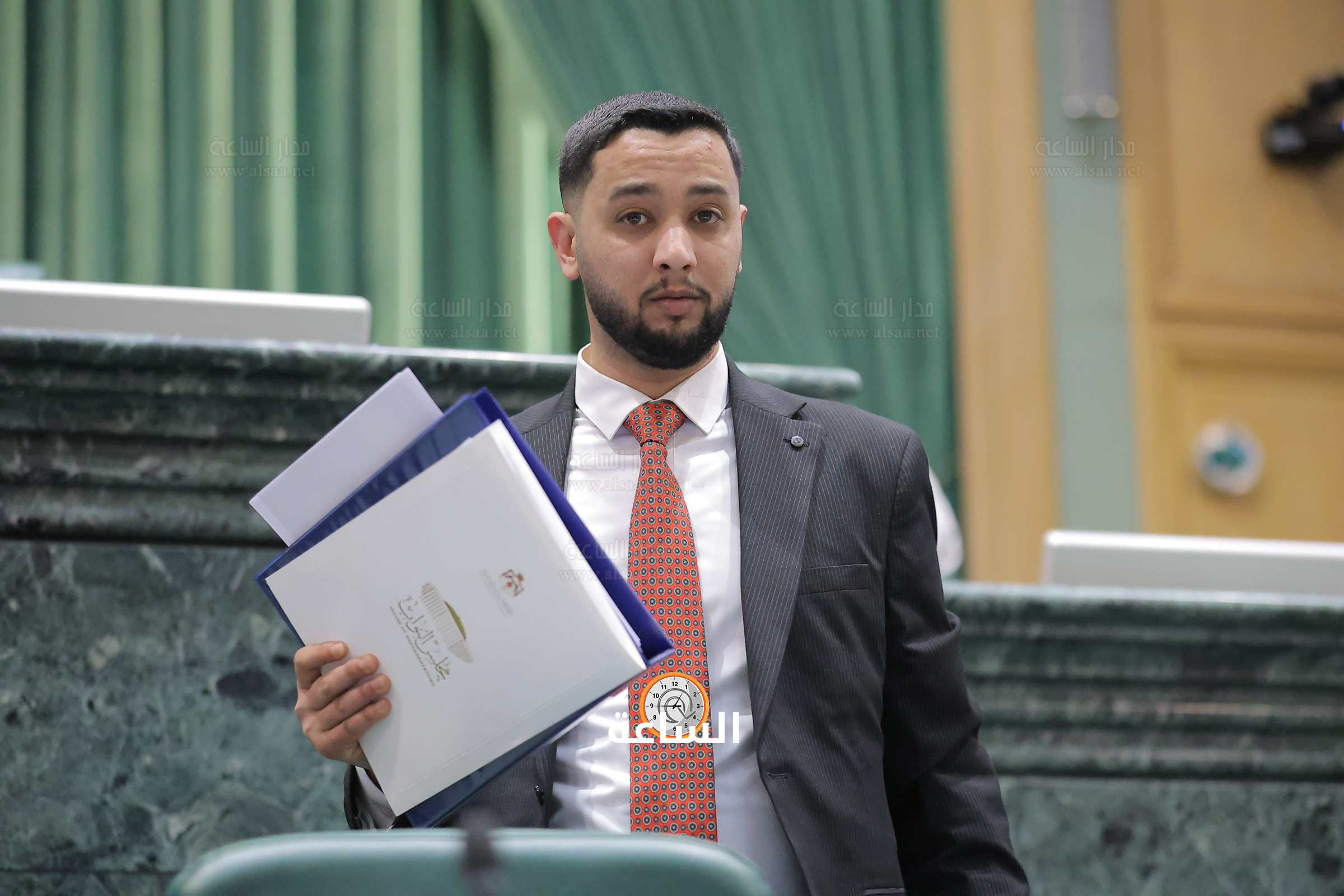 Madar Al-Saa Images 0.004863937551740194