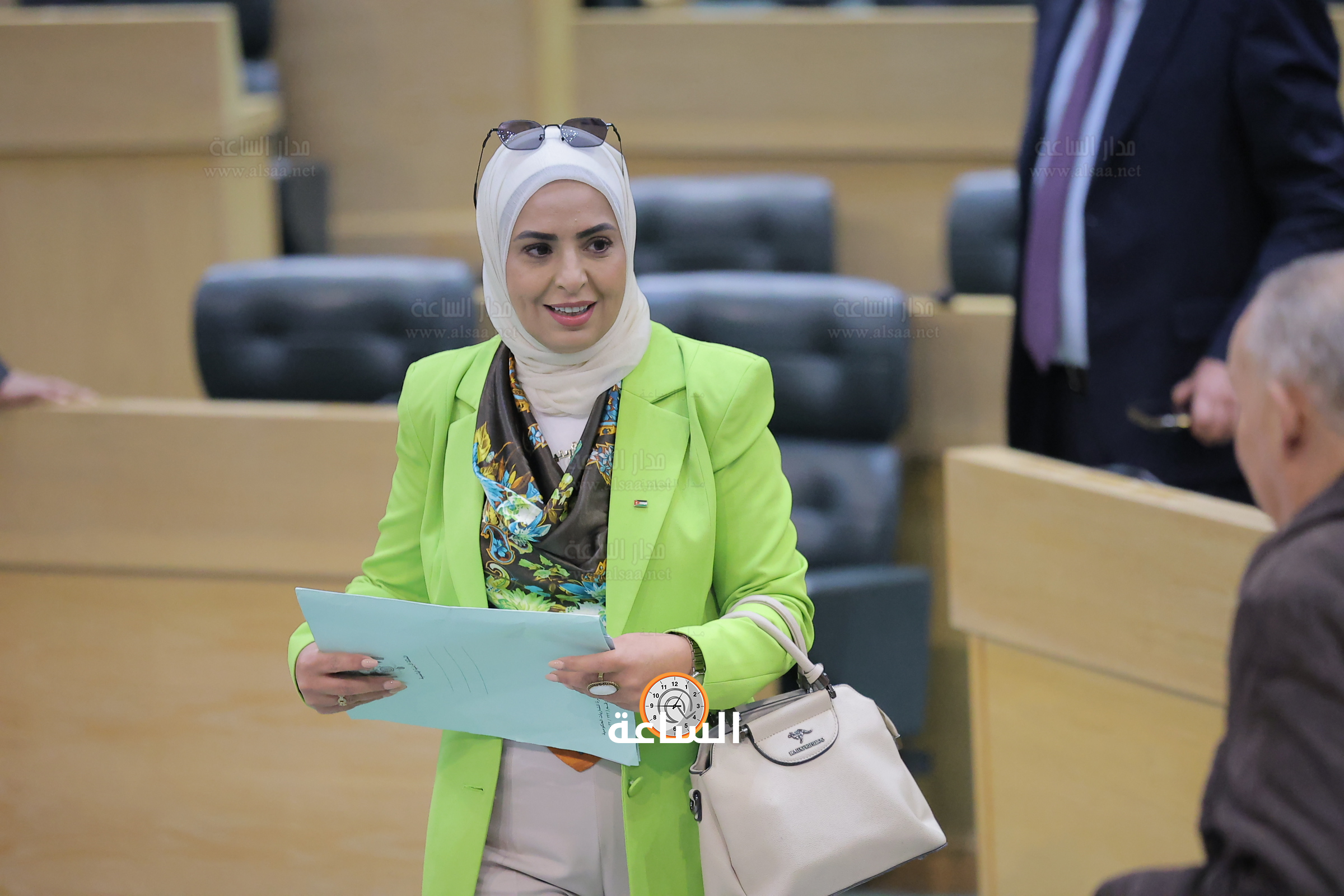 Madar Al-Saa Images 0.7905581422041122