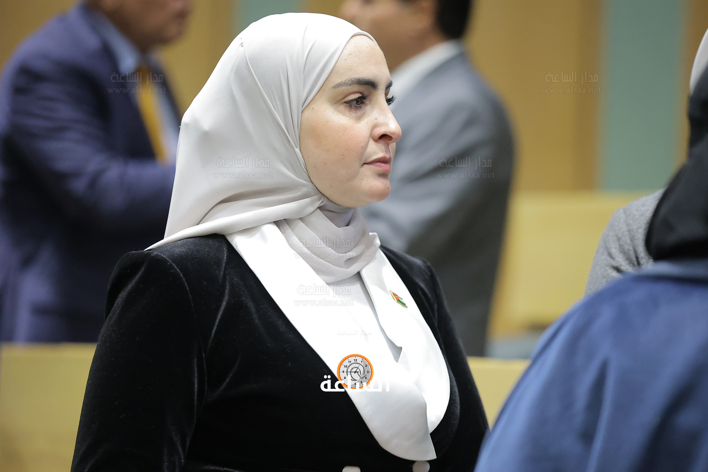 Madar Al-Saa Images 0.010982496761636429